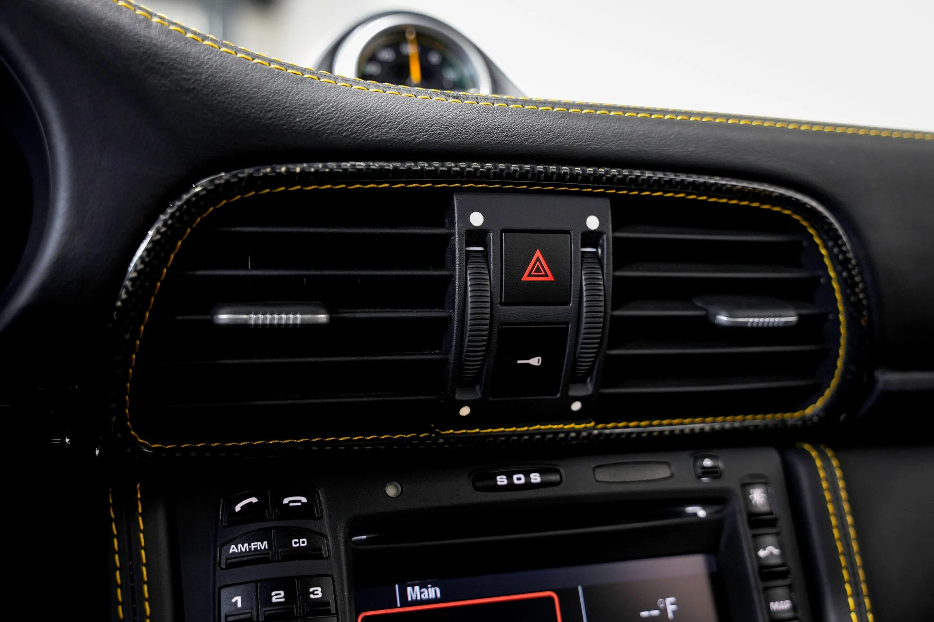 mph012_2786896045_2136b94874a8609f9655ae80065404b6x_e4cf79e787