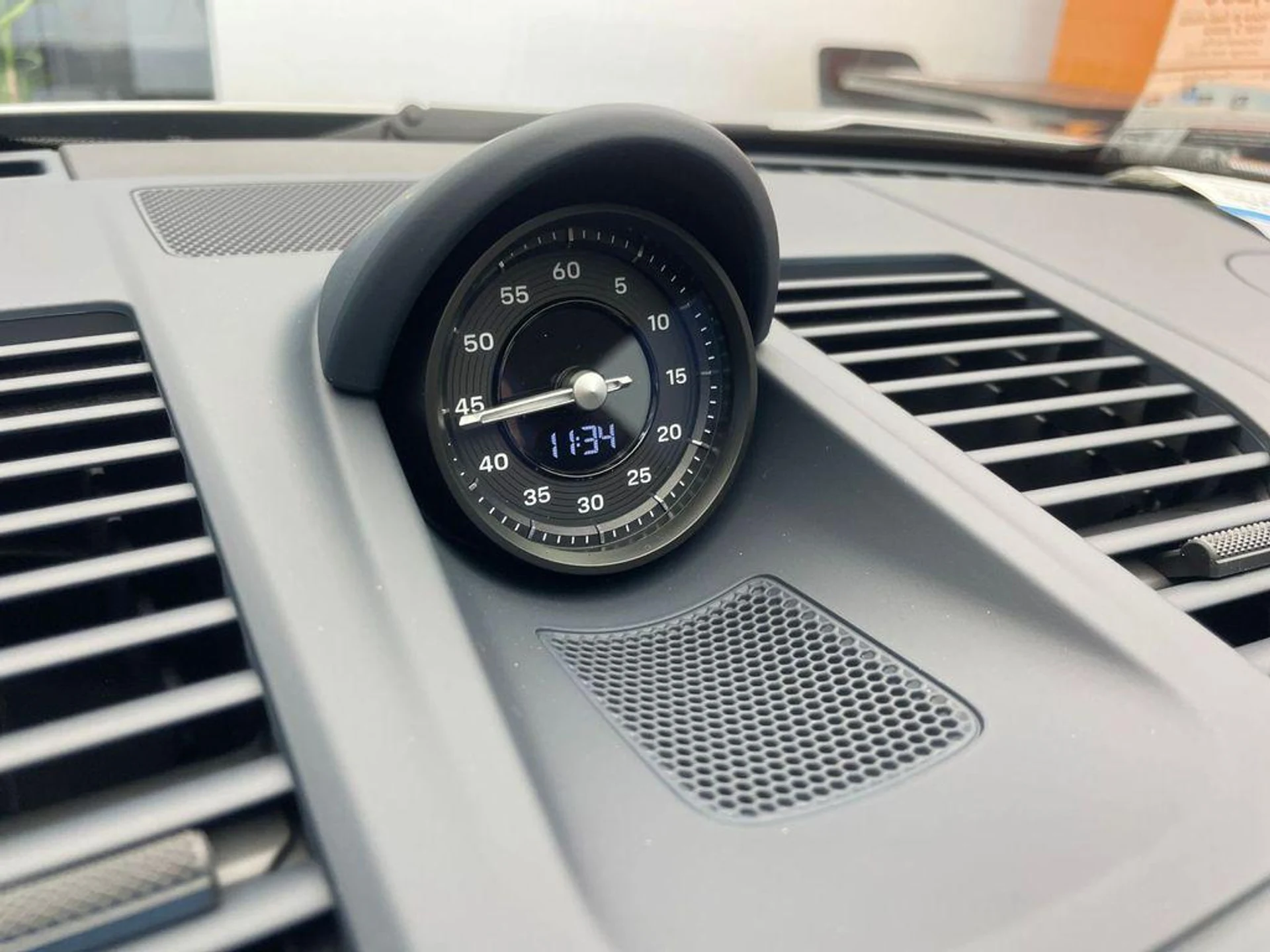 mph012_2793632702_I8_Hf_I47_Op_E_Xy_Sn0_P_Msq16_BY_4ak_220c0b9293