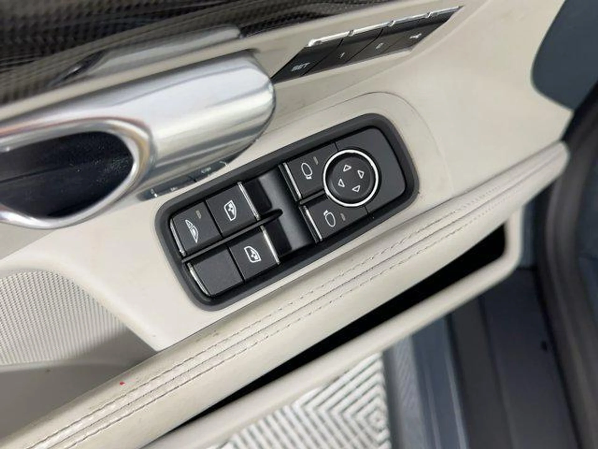 mph012_2812677552_4w_Fkb_W_Vh_Vb_W_Bcl6_W_Zlt_Fqjh8_194ec3d9ef