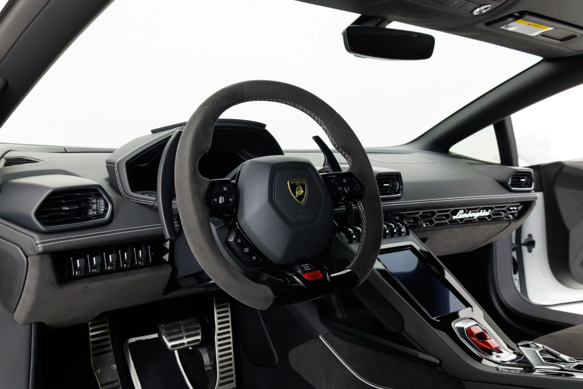 mph012_2815906802_Used_2020_Lamborghini_Huracan_LP_640_4_EVO_1779139548_4be60af23f
