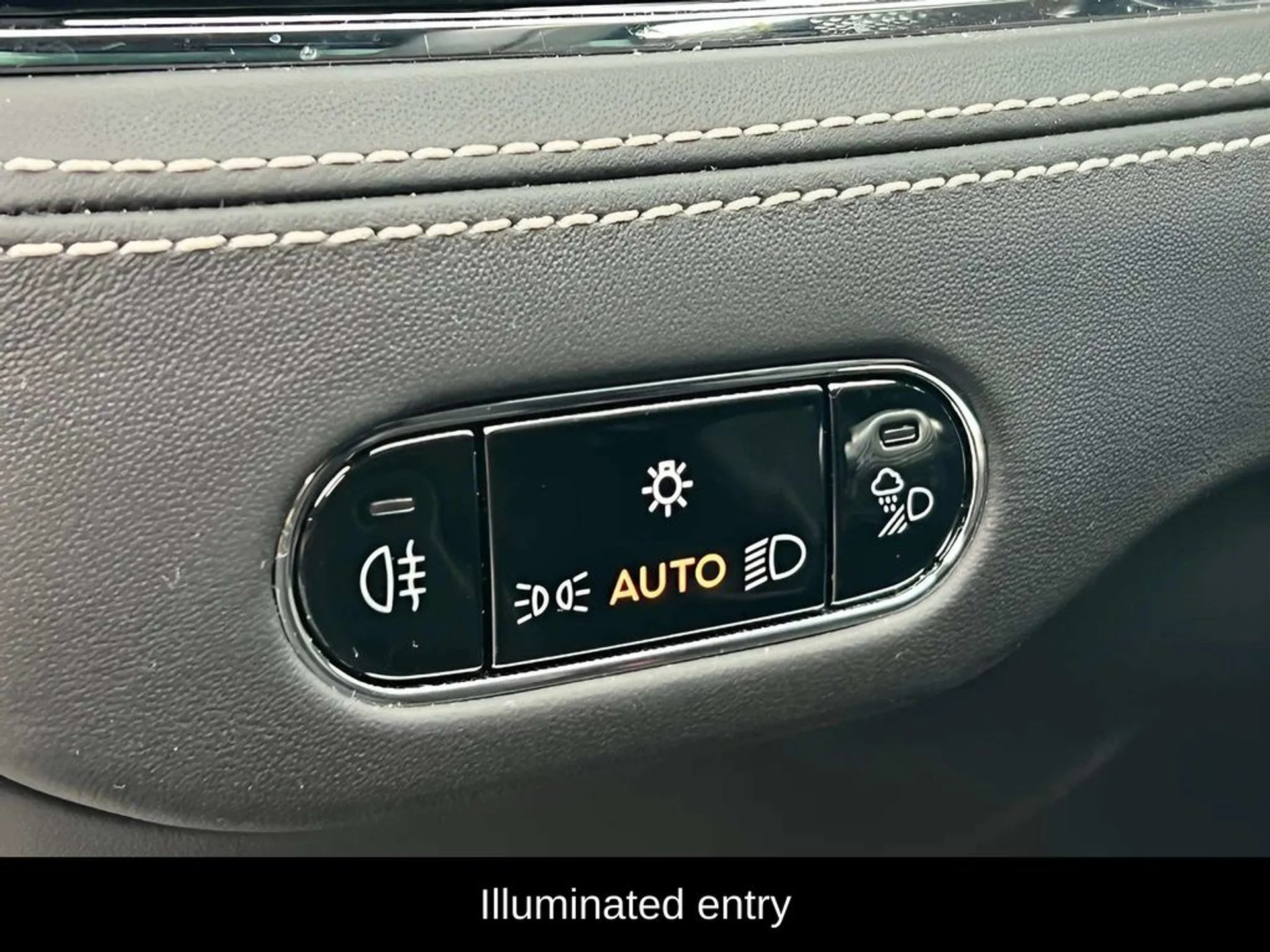 mph012_2817122047_52aea9dfa36ea692c76bc6e5a9c6aa20x_a449ecb80c