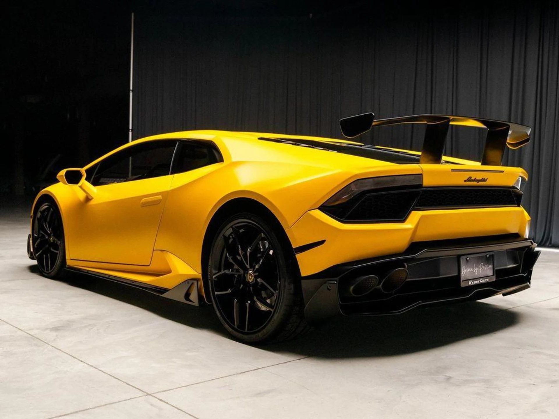 mph012_2819219922_Bd_Wm_Qdukvld_Pn_NA_Ly_NUP_Wtfw_T_M_fdce220fa0