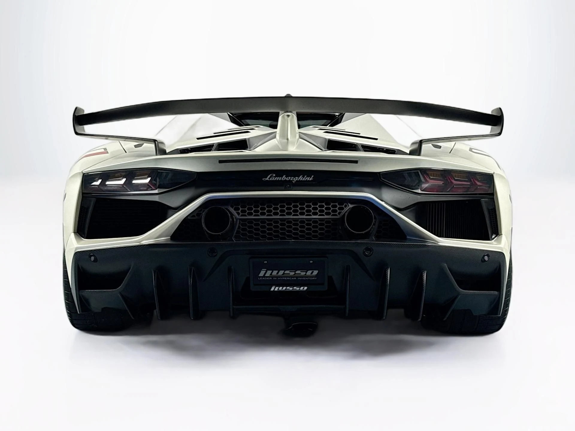 mph012_2827452434_Used_2020_Lamborghini_Aventador_LP_770_4_SVJ_Roadster_1785777176_ac5e10d638