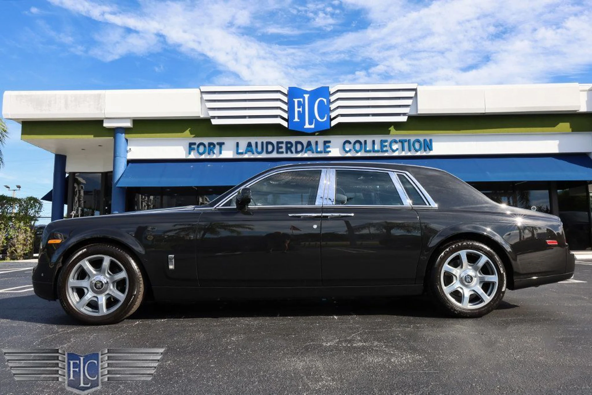 mph012_283813951_used_2016_rolls_royce_phantom_4drsedan_6305_22959100_13_1024_35a2dcc066