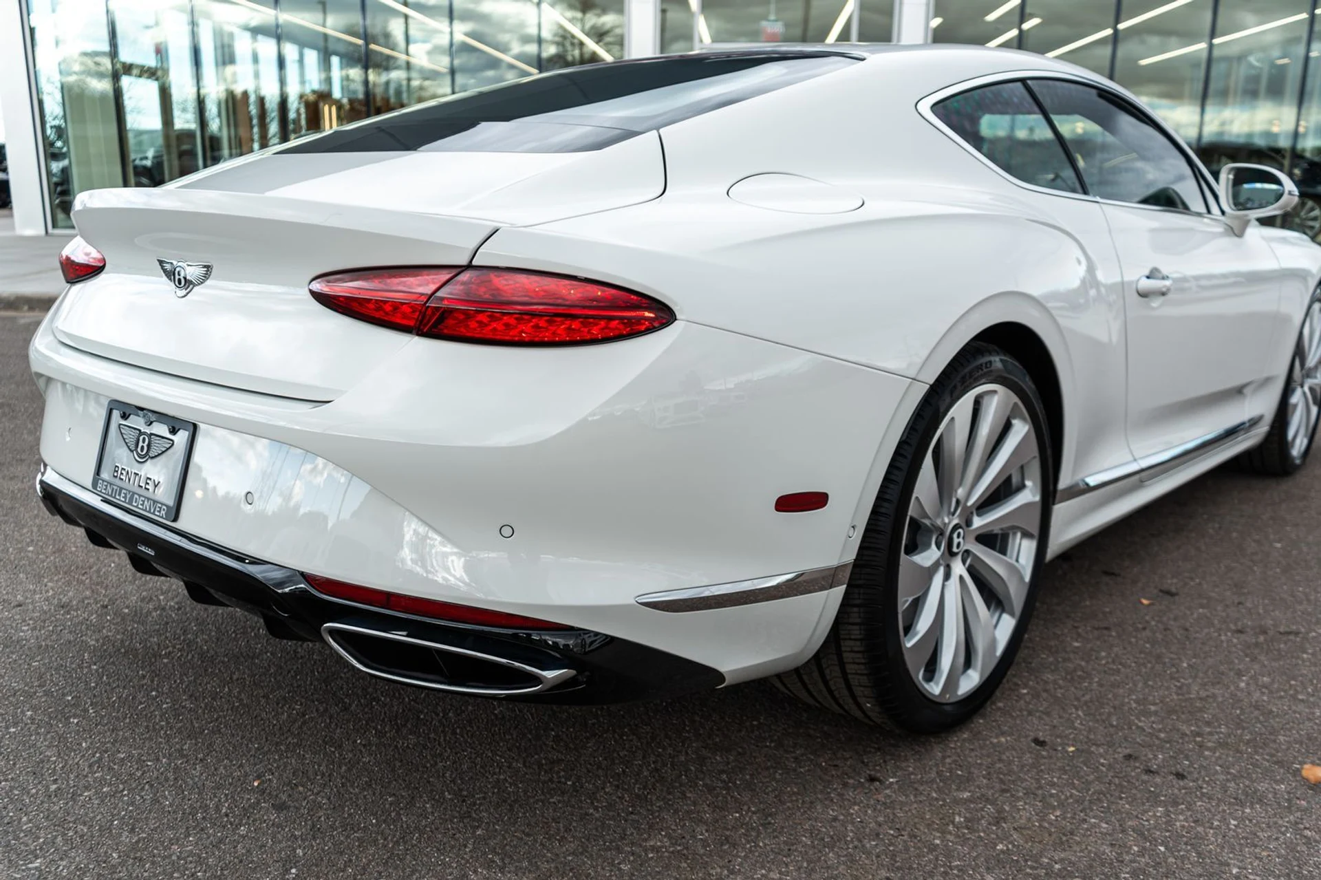 mph012_2838316140_07e8a843_0590_40a3_a54a_dd02cd1d7c44_fcfa607924