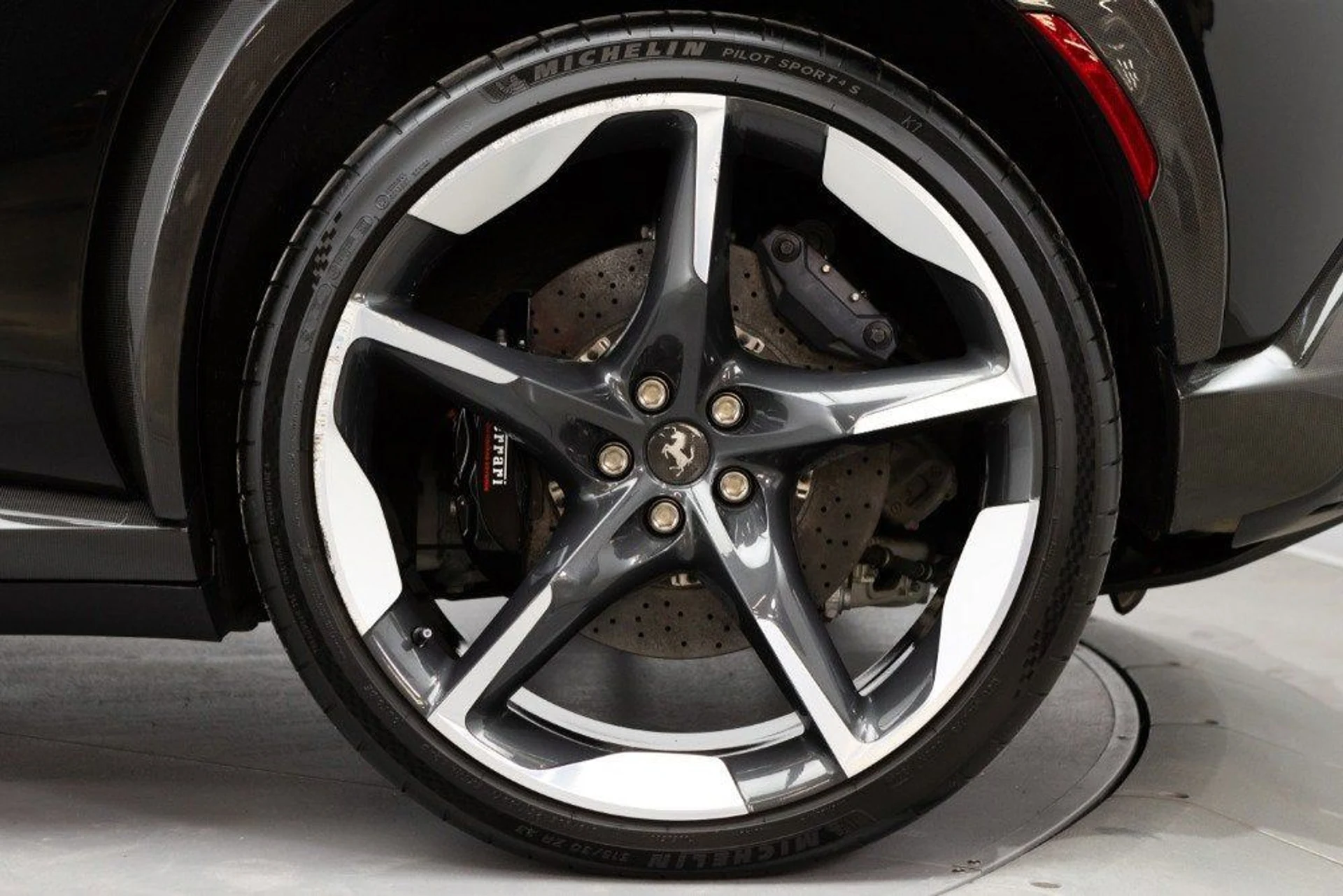 mph012_2841933532_7306fa62e8a242959cd580eb86cfc4ec_6a5a3ab271