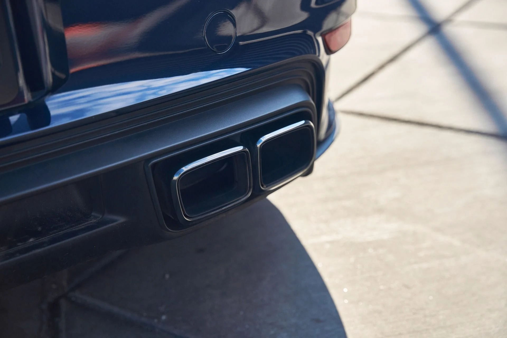 mph012_284512217_Used_2021_Porsche_911_Turbo_S_1767839047_3728a696fb