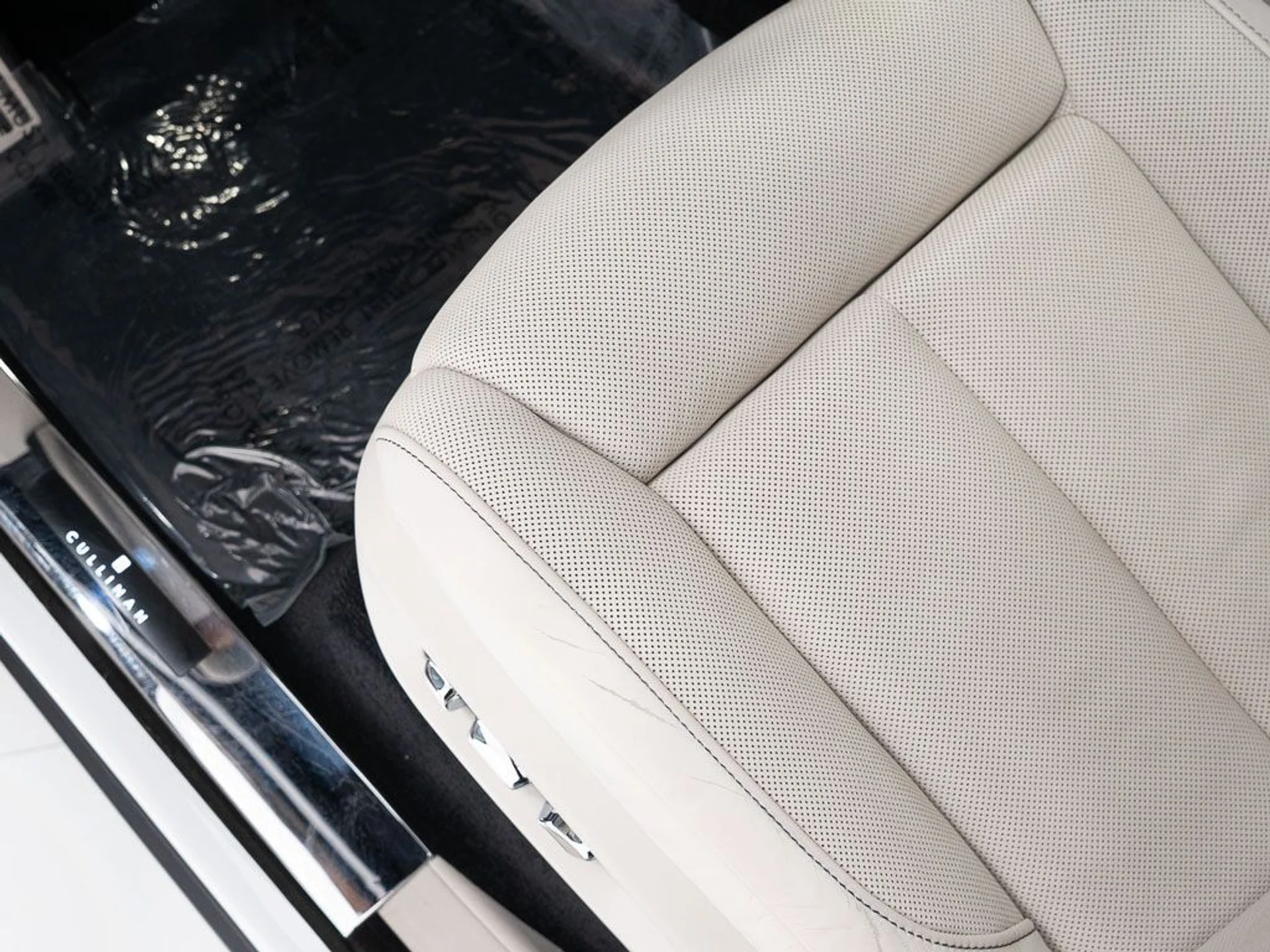 mph012_2847536134_52ff082d7a1d2a8dce21e37da7c61b3a_c6512a8992