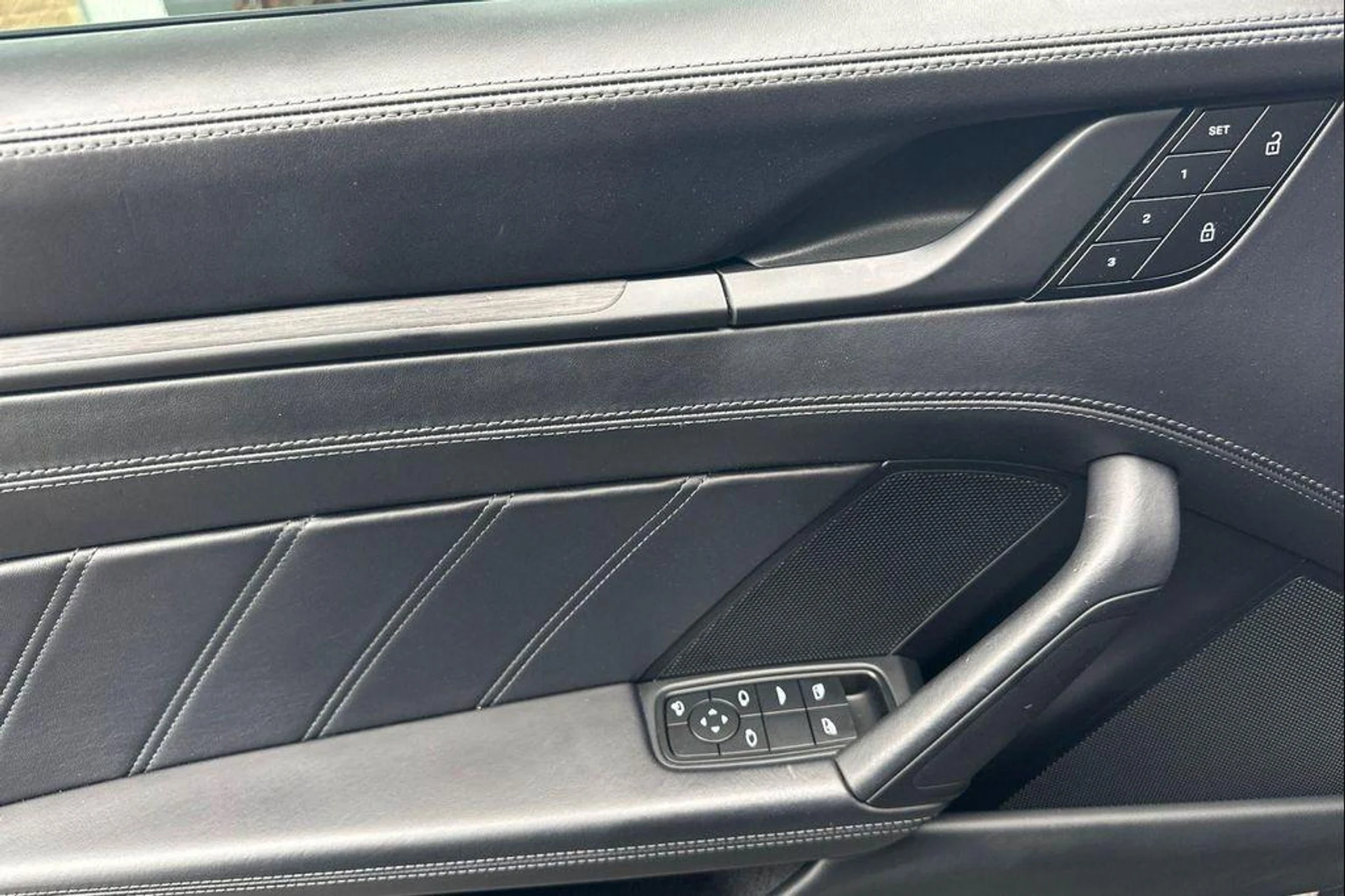 mph012_2855431780_Imsk_D7_Kes_Igb_QD_x_Av_Pz_Iqmo5qs_cf5fbb1dd4