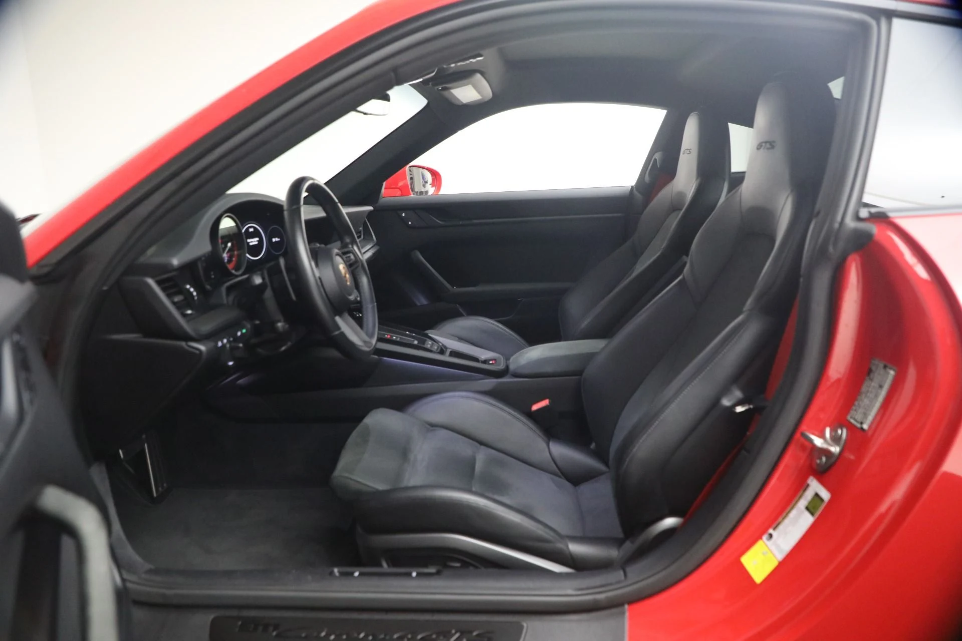 mph012_2856414788_Used_2022_Porsche_911_Carrera_4_GTS_1775578385_db3d37781f