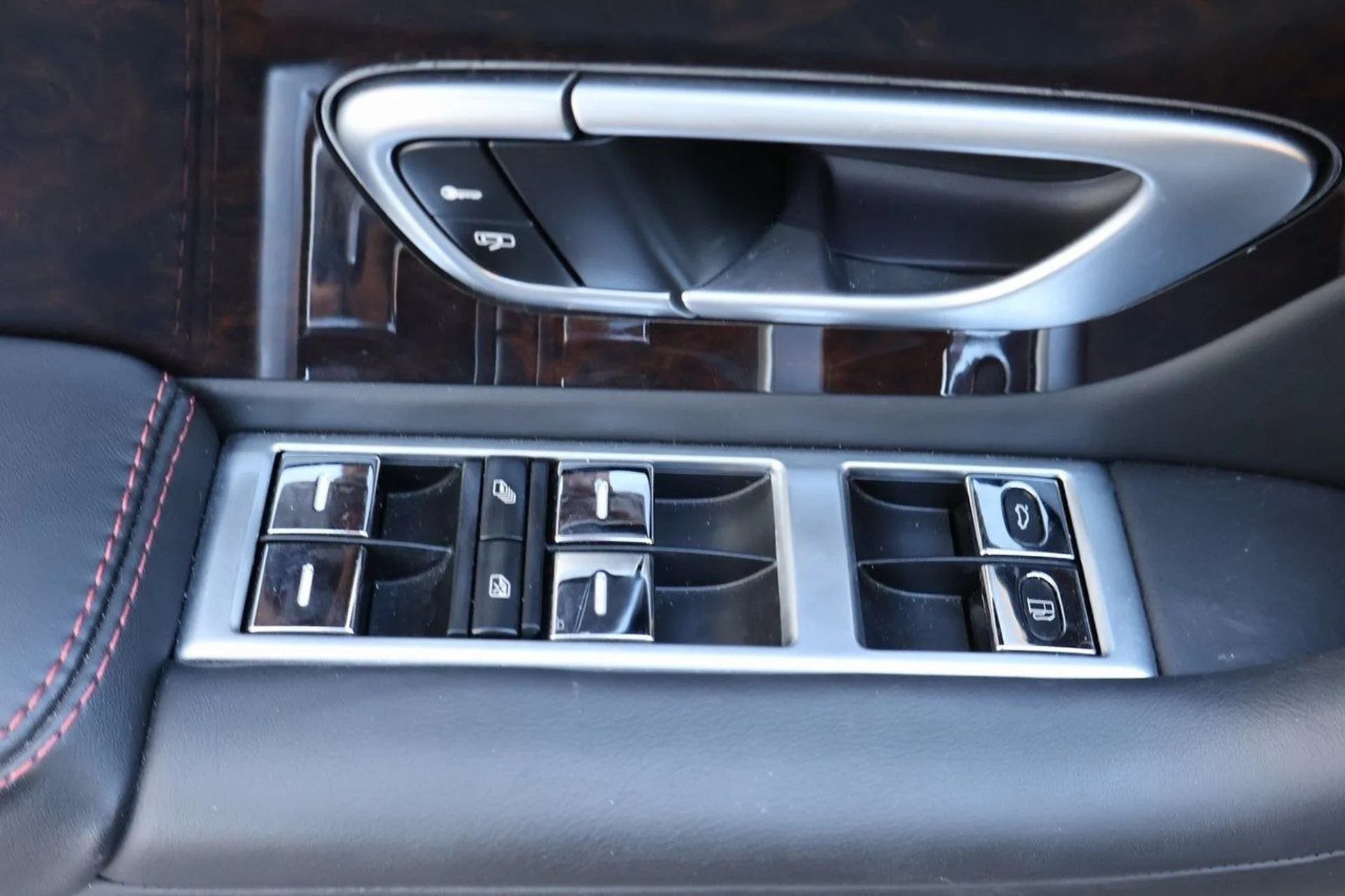 mph012_2857811709_13_dc44b2c03c