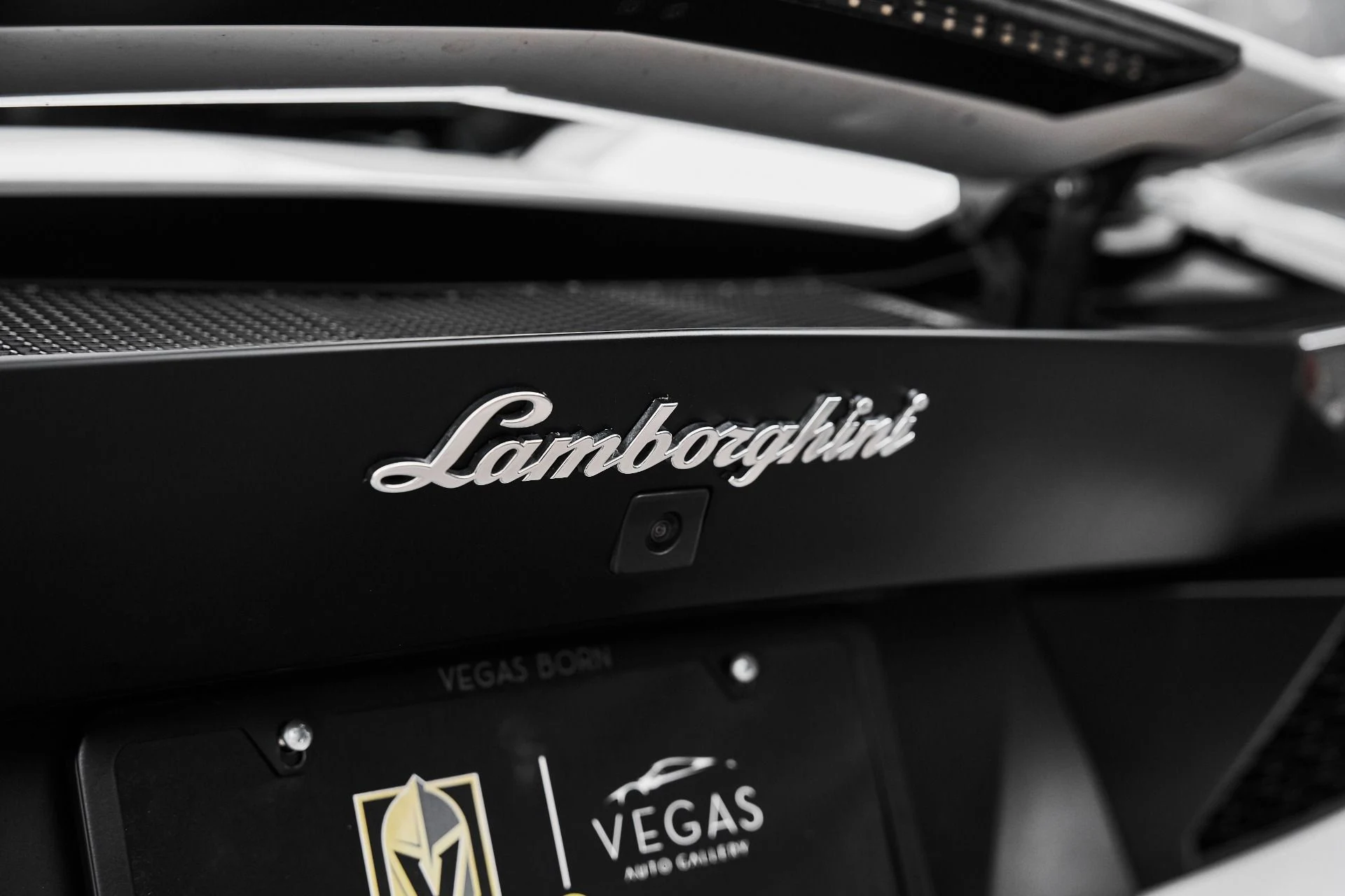 mph012_2857830846_Used_2018_Lamborghini_Aventador_S_Base_1775006806_42617e646c