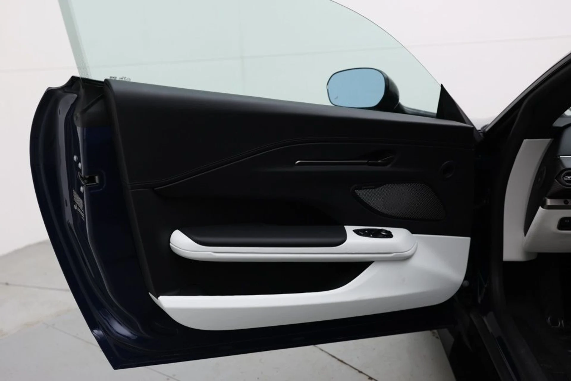 mph012_2860995080_fx801d1sbj736iwe9tmo1jxospey_c341957543