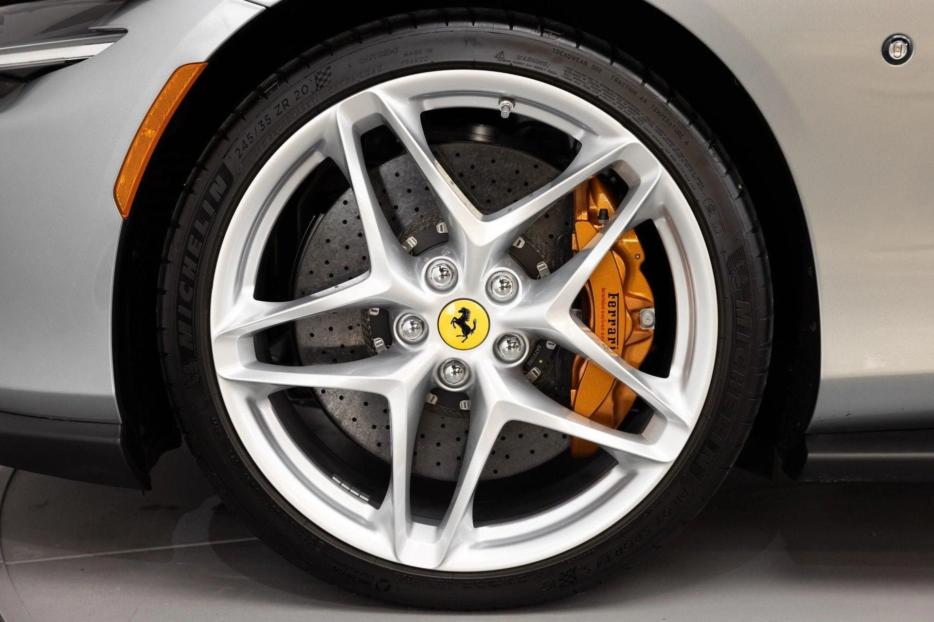 mph012_2861523923_Used_2023_Ferrari_Roma_1783519054_a508d3402d