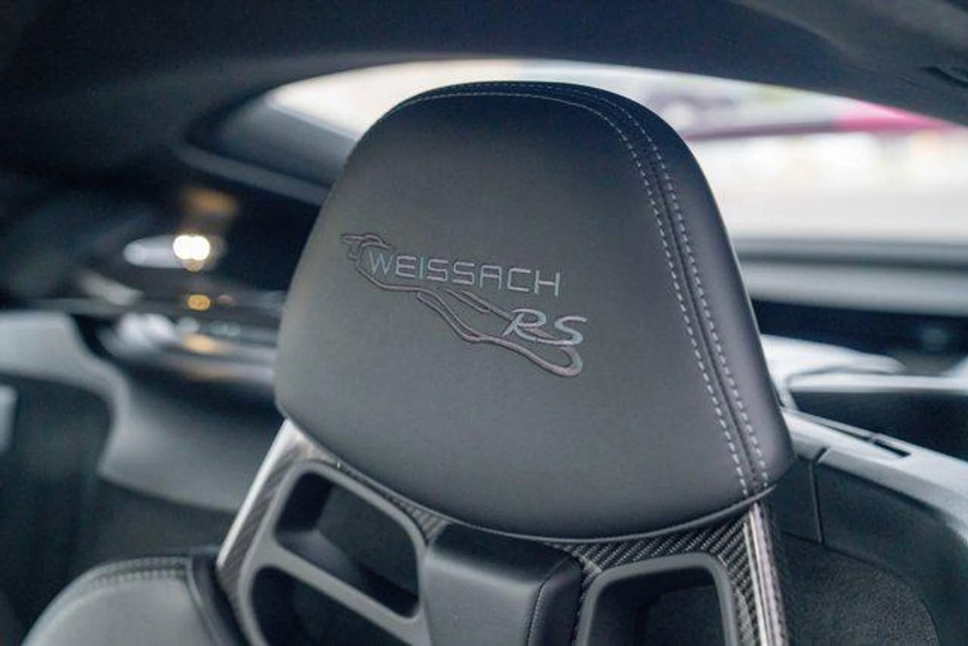 mph012_286484157_mq_A5_G_Ueb_Vz_Tqxhnyo3u_Hvkbwo_Ws_9fc6f45763