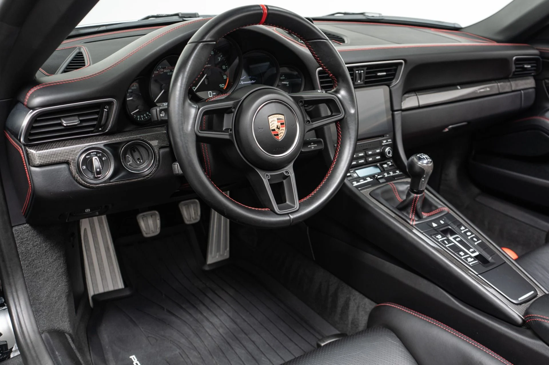mph012_2872620588_Used_2019_Porsche_911_Speedster_678_of_Only_1948_Built_6_Speed_Manual_1787949099_7c13d41e2d