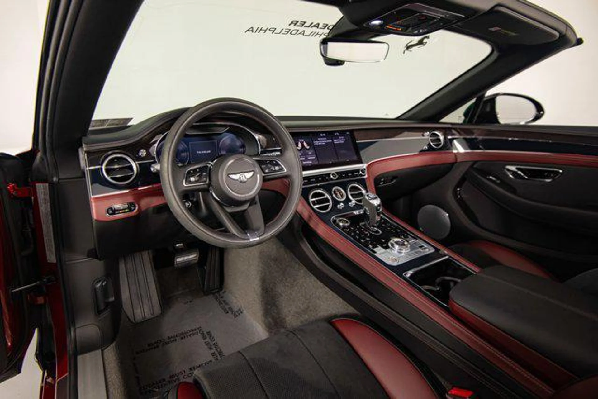 mph012_2876775699_YO_95_Mdc_Nn_UZ_0_Hfzs_E52_WX_9_LH_1lw_abeb08b293