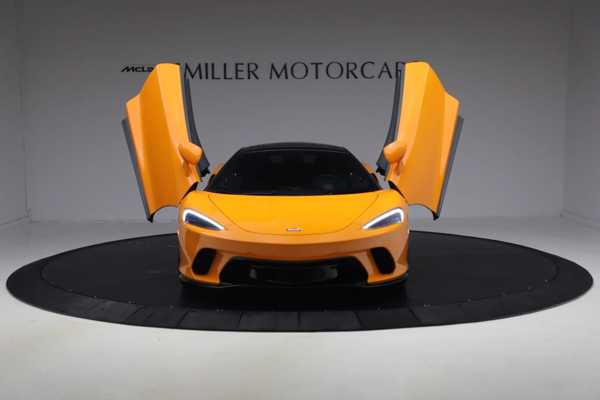 mph012_2879319822_Used_2023_Mc_Laren_GT_d64b3d6712