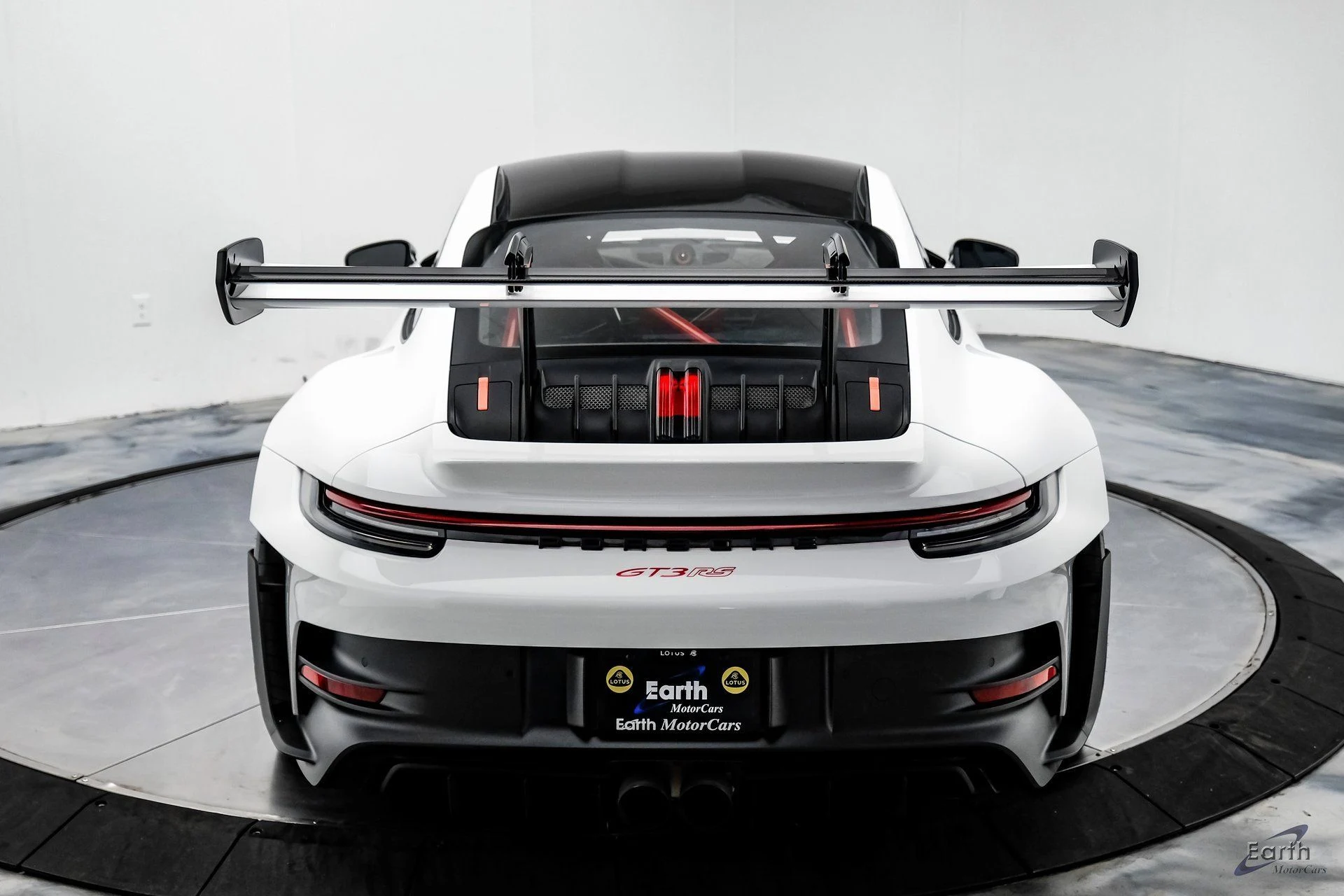 mph012_2879973298_da1ee8d1def5599f347fe1092f8f64d8x_f7fac8156f