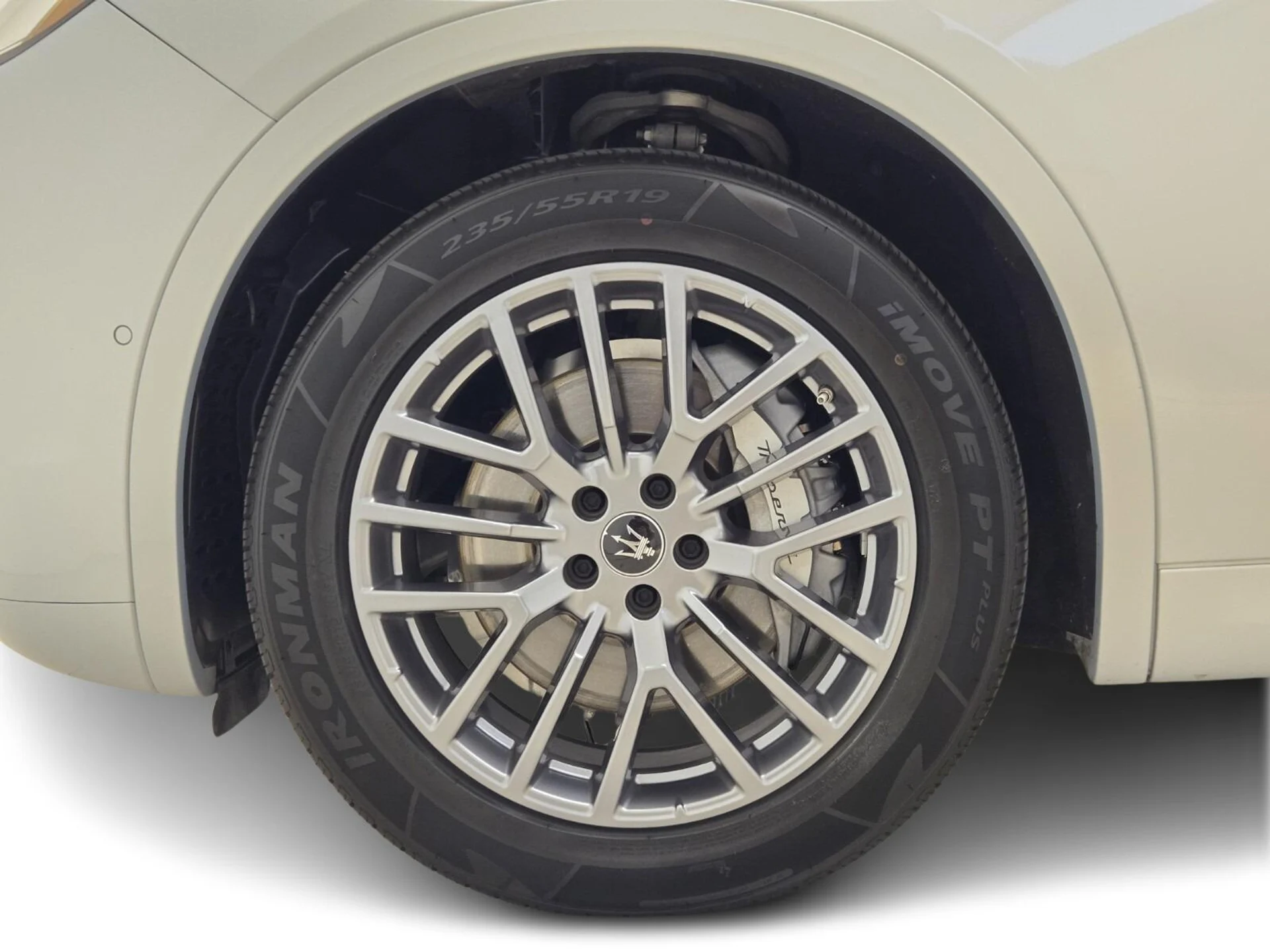 mph012_2885774874_Used_2024_Maserati_Grecale_GT_1765263735_4a47d3a95f