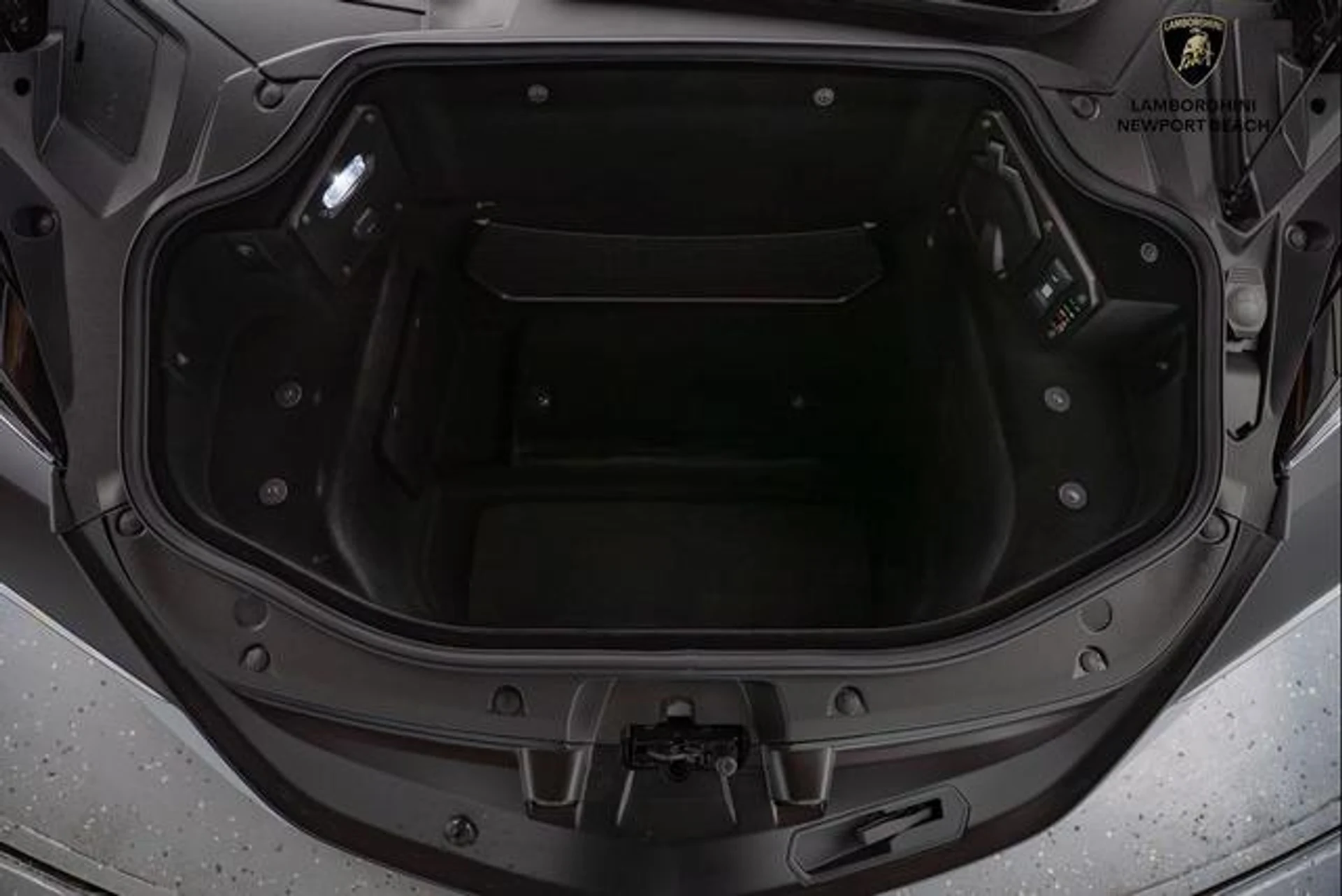 mph012_2887006913_bus_2_C9_Qap_m_Angf_ID_2c_GSCO_Sec_a000bbdb00