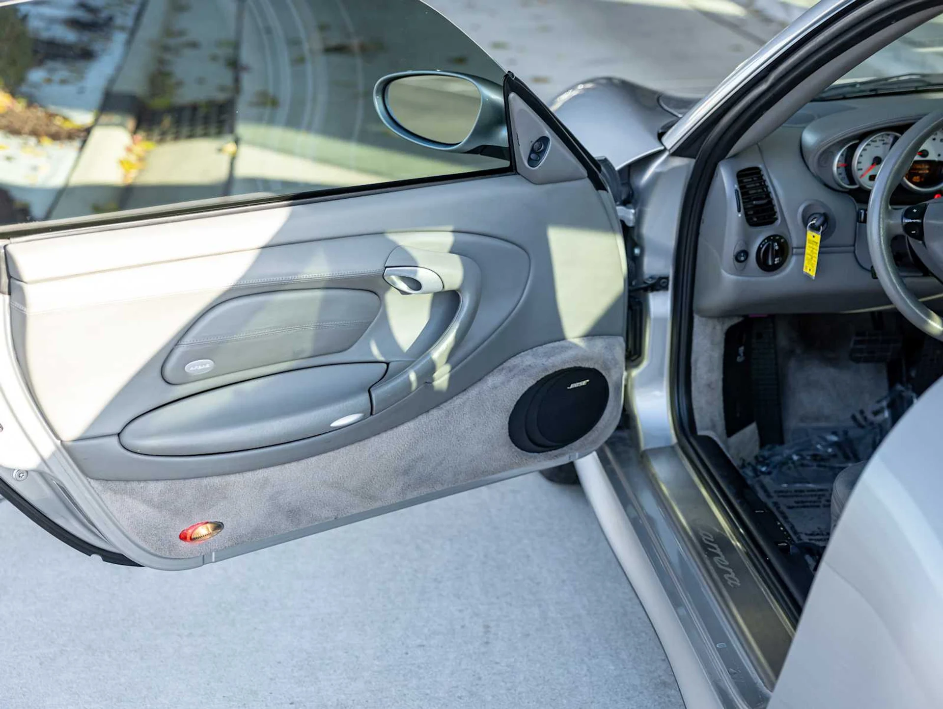 mph012_2888250785_055ef017a8524fab3717e3e5821c193fx_f922aa9e60