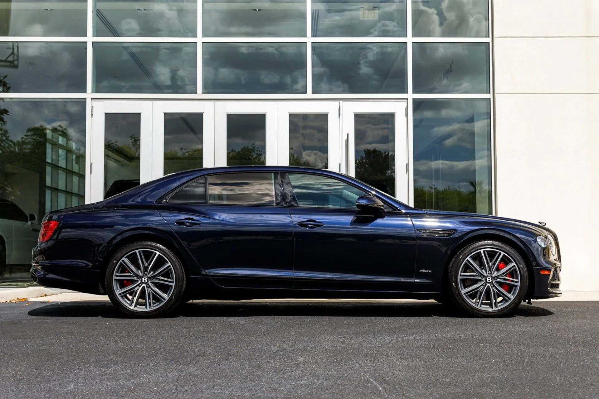 mph012_2893578766_209b263b414cc5014311813bd3ec99ccx_245a749de0