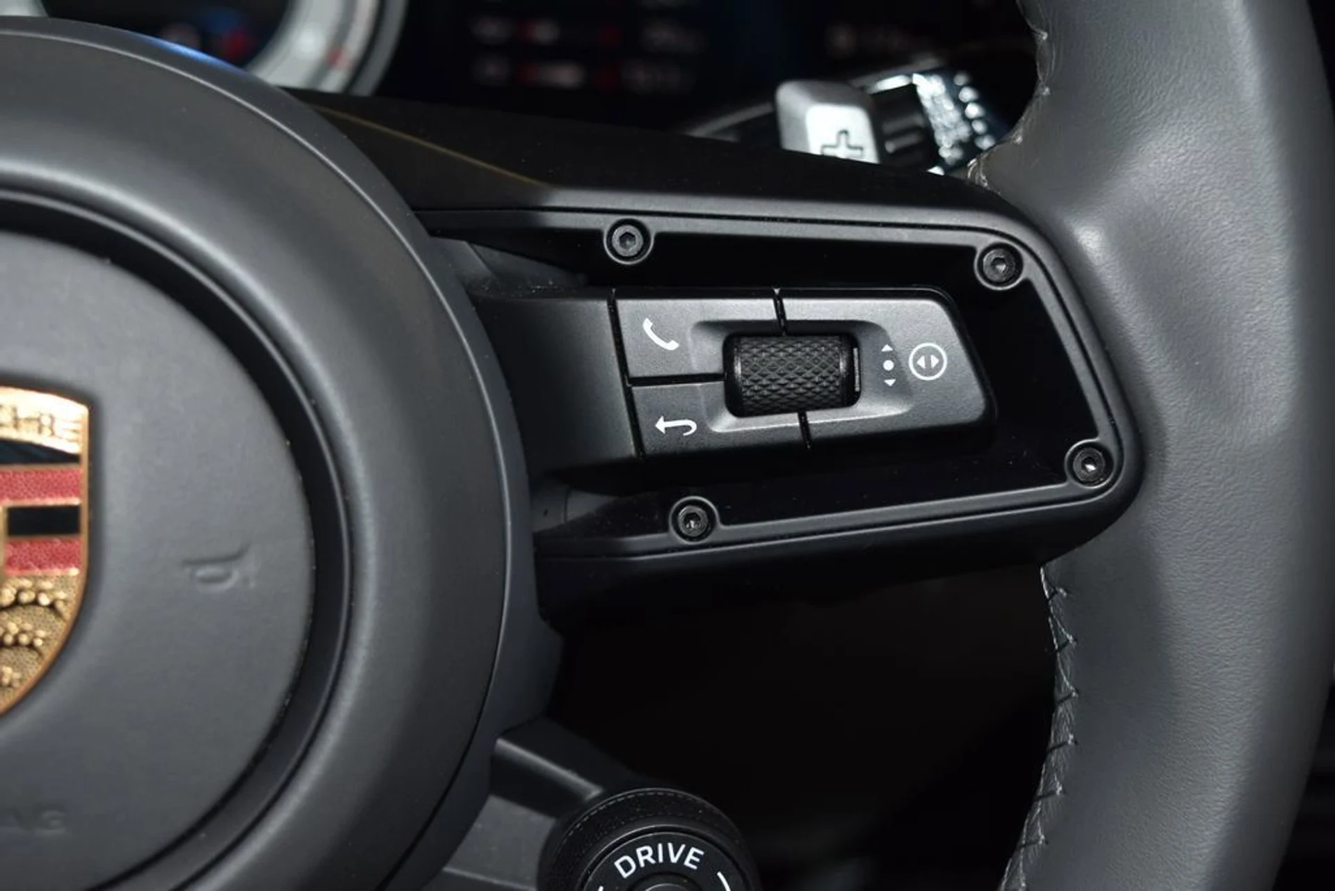 mph012_2893833662_eaf0c8803016c4a253e6ed16d025b3b7x_81a719e061