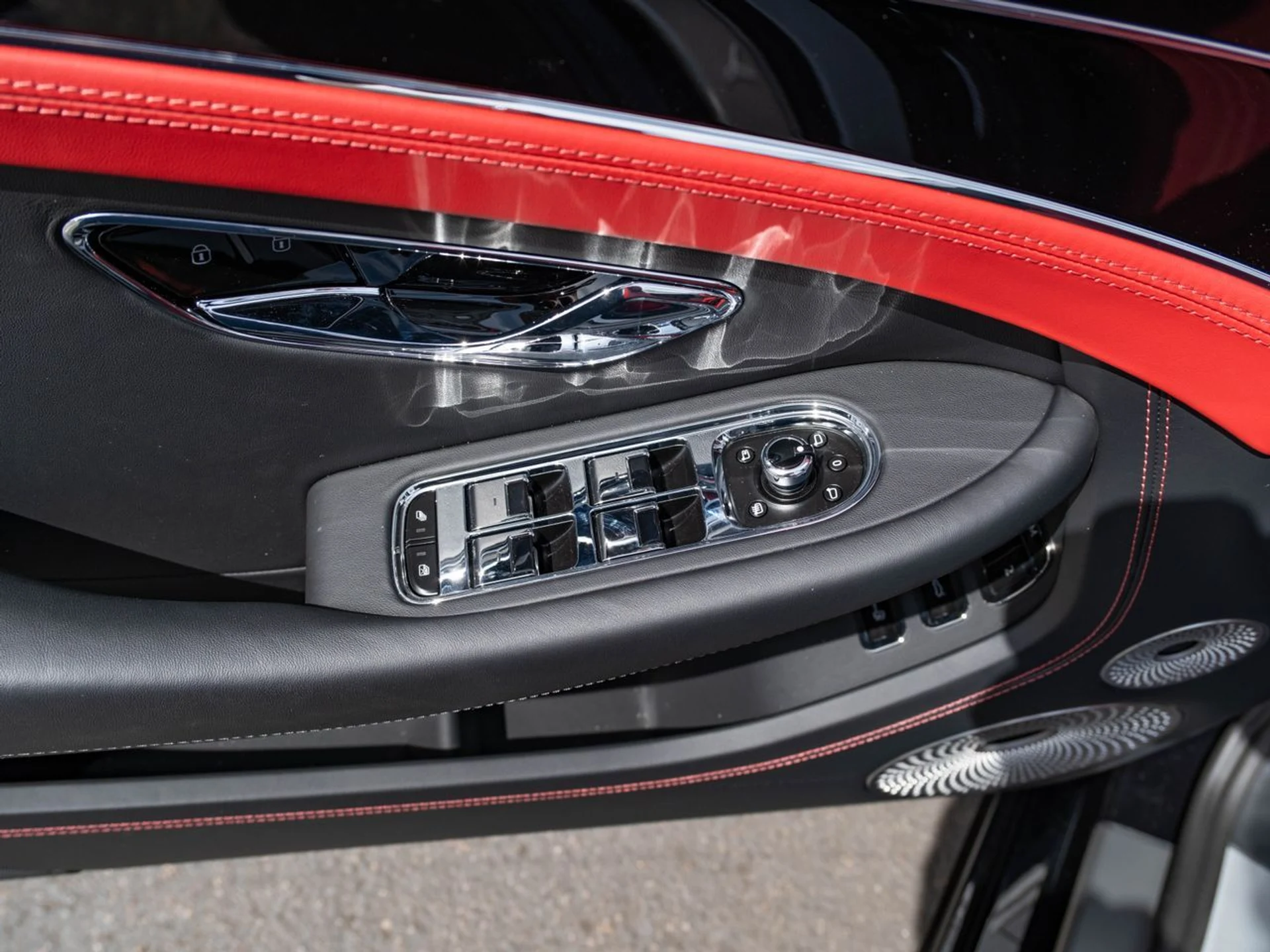 mph012_2895335163_2179a17e4f92027e88df911fa355f9b7x_3a0efd7cfe