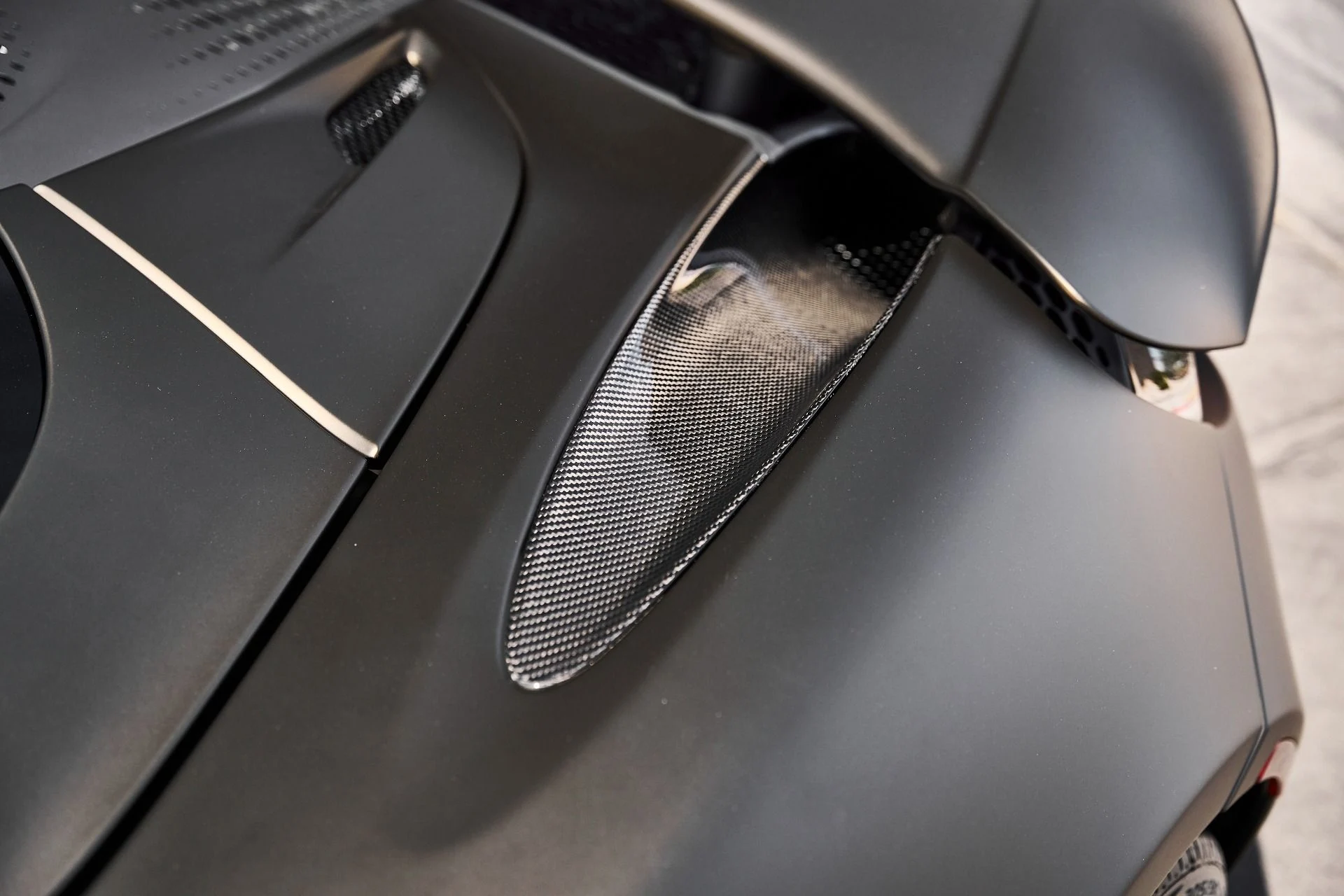 mph012_2900493800_Used_2025_Mc_Laren_750_S_1776907597_58440bf386