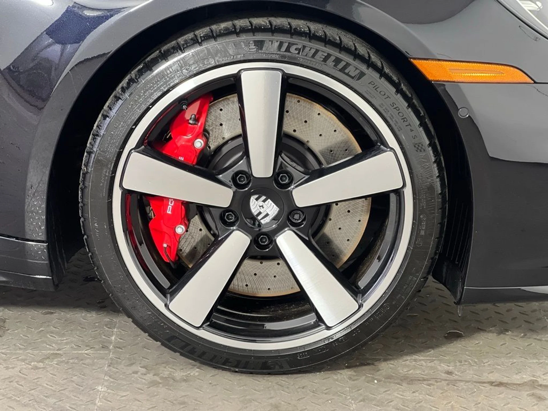 mph012_2909852920_c24771b70890781716730b26eaa44d7c_80c269d897