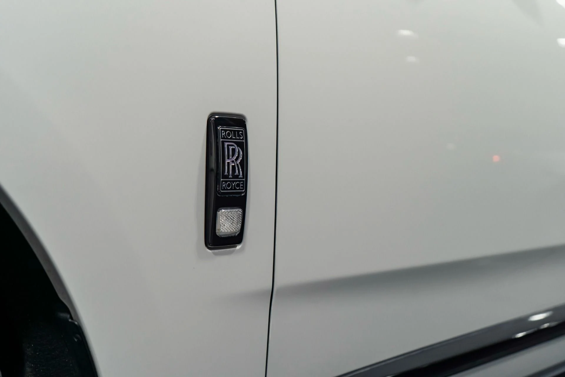 mph012_2912750314_Used_2021_Rolls_Royce_Black_Badge_Cullinan_Black_Badge_Provenance_2027_1771275656_2fc1f04bd0