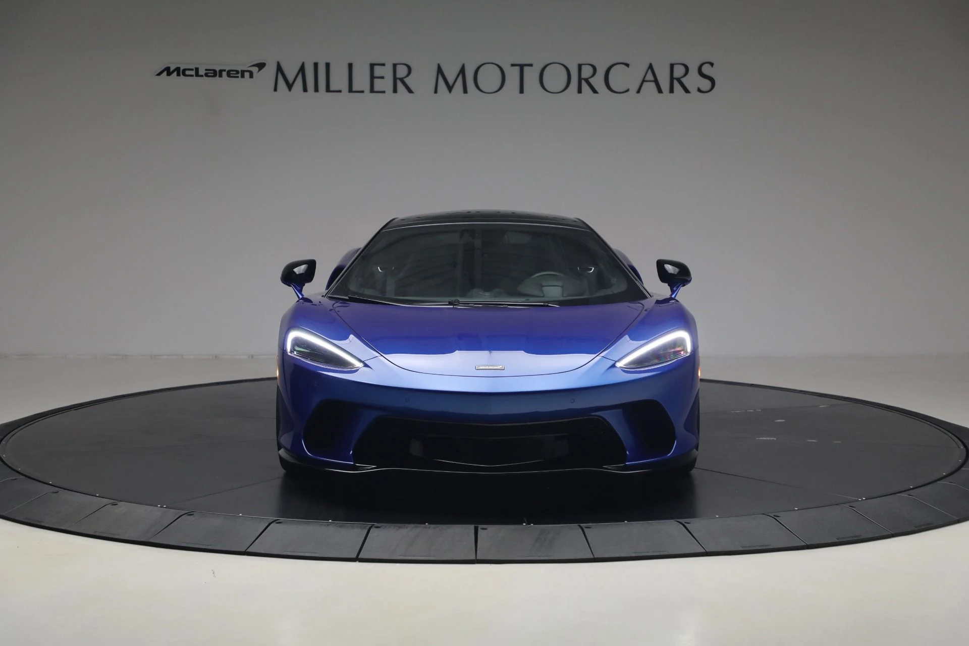 mph012_2916048680_Used_2023_Mc_Laren_GT_Luxe_f80b4731df