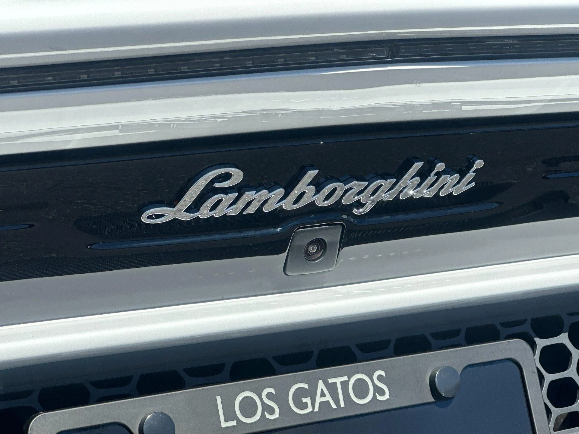 mph012_2918706293_Used_2021_Lamborghini_Aventador_SVJ_1774426261_0853e00614