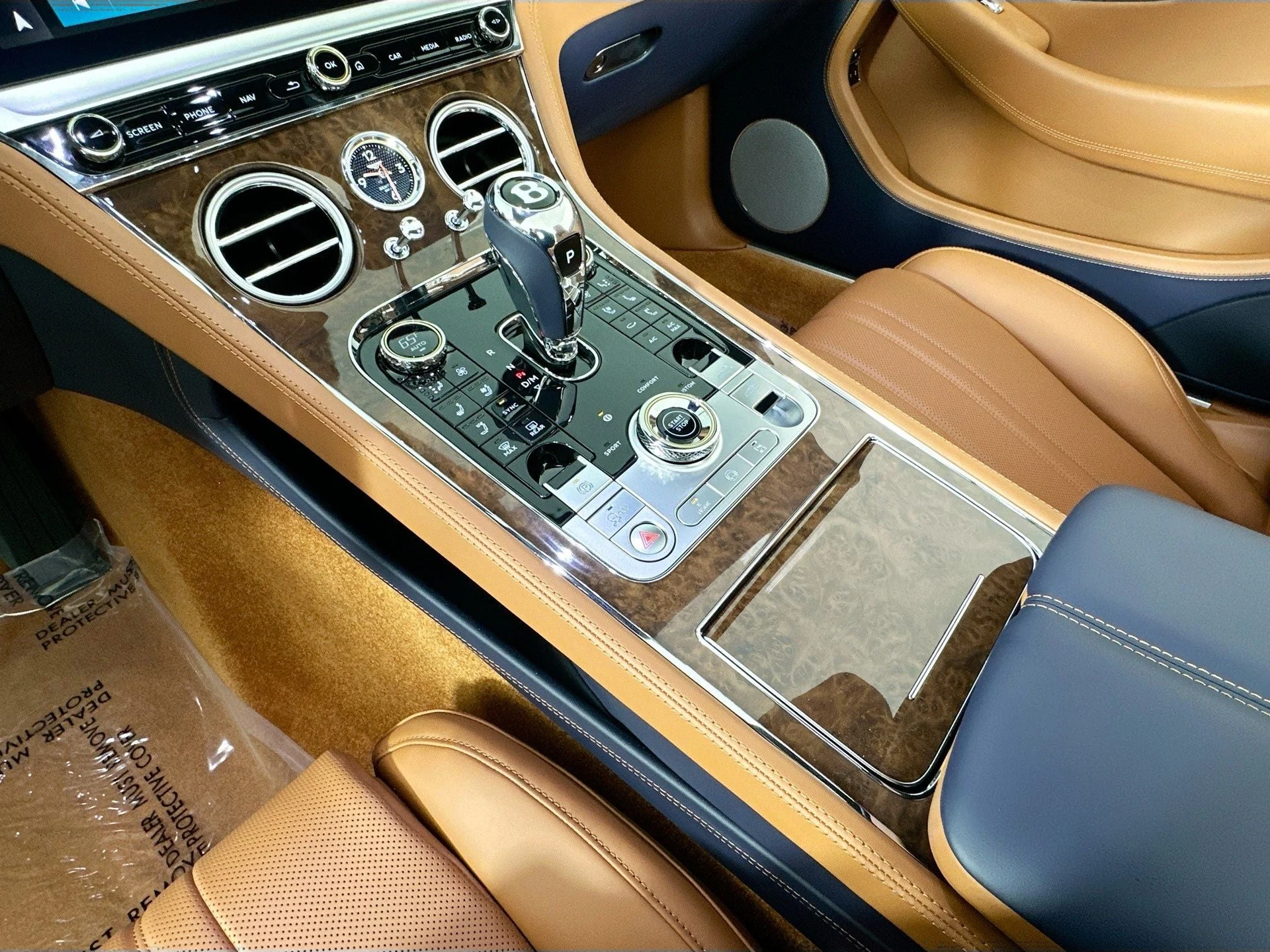 mph012_2921425143_13_5eb027fb13