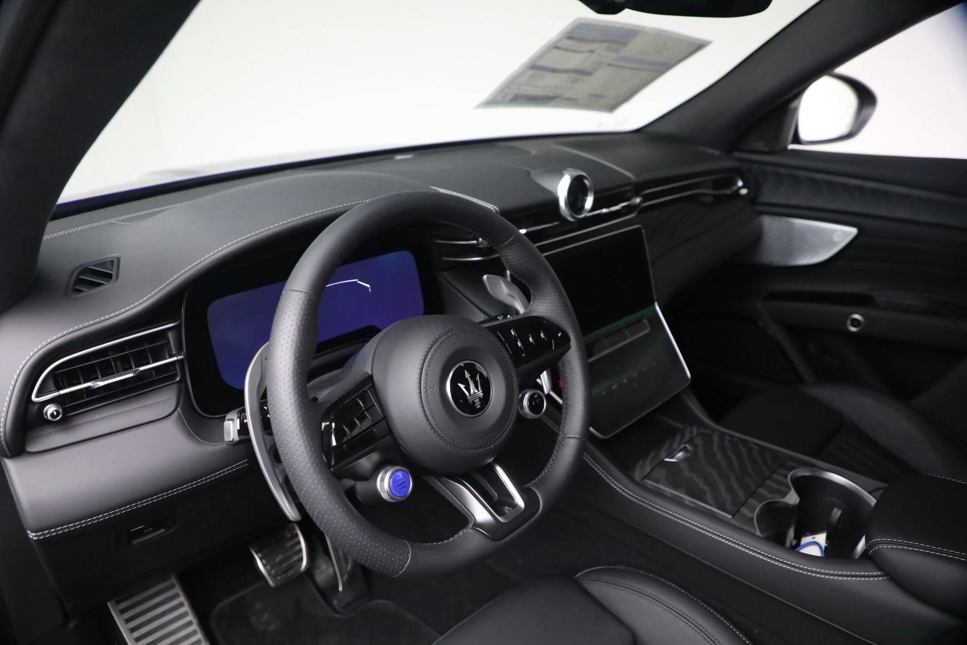 mph012_2922291868_New_2026_Maserati_Grecale_Modena_V6_1775583456_4534ba470f