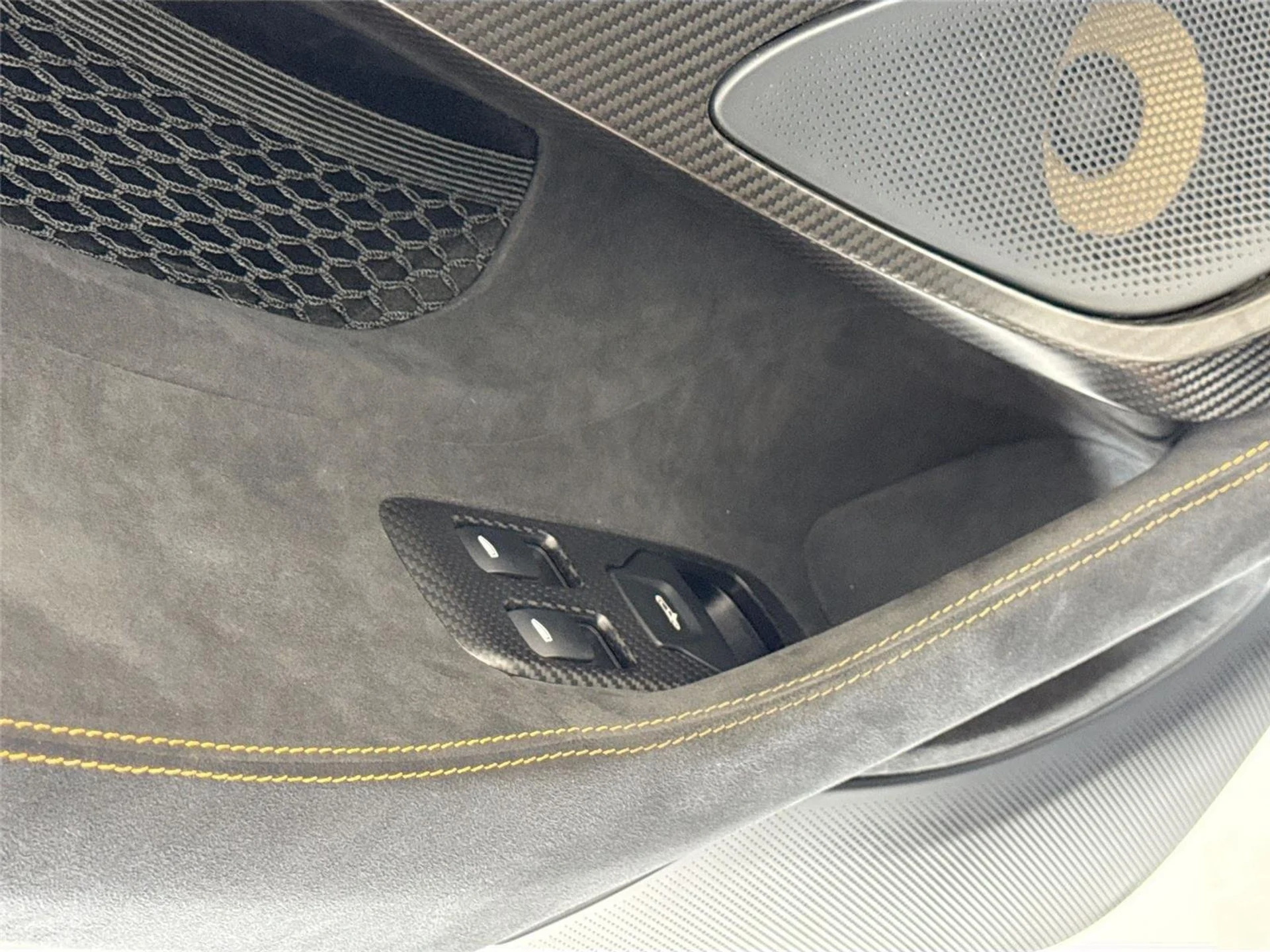 mph012_2926017796_b386dd55b0751c32f8d13da73e3121b8_1c86f53c32