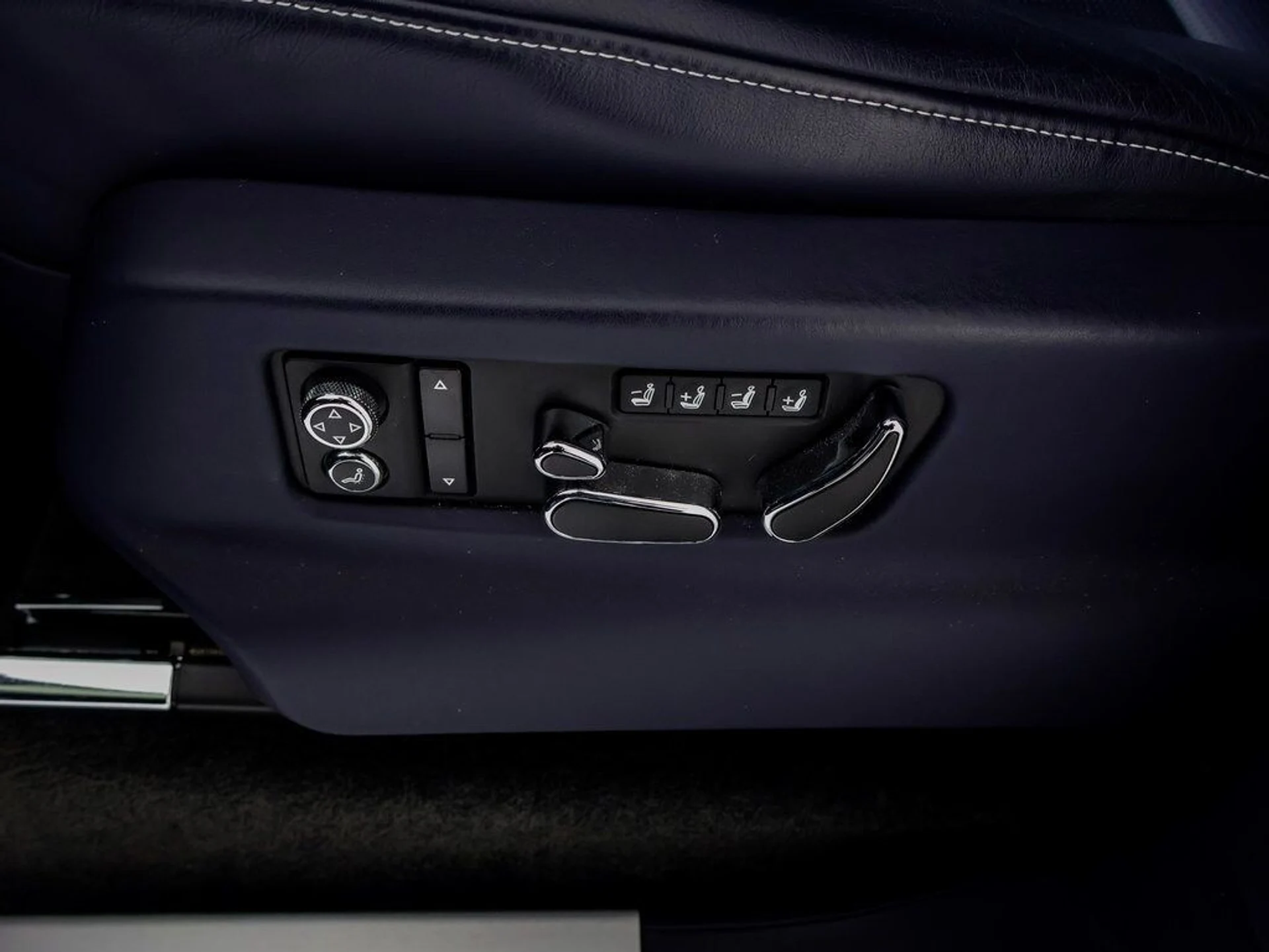 mph012_2926991205_cf135025a755034156ea371353979232x_0c276f5413