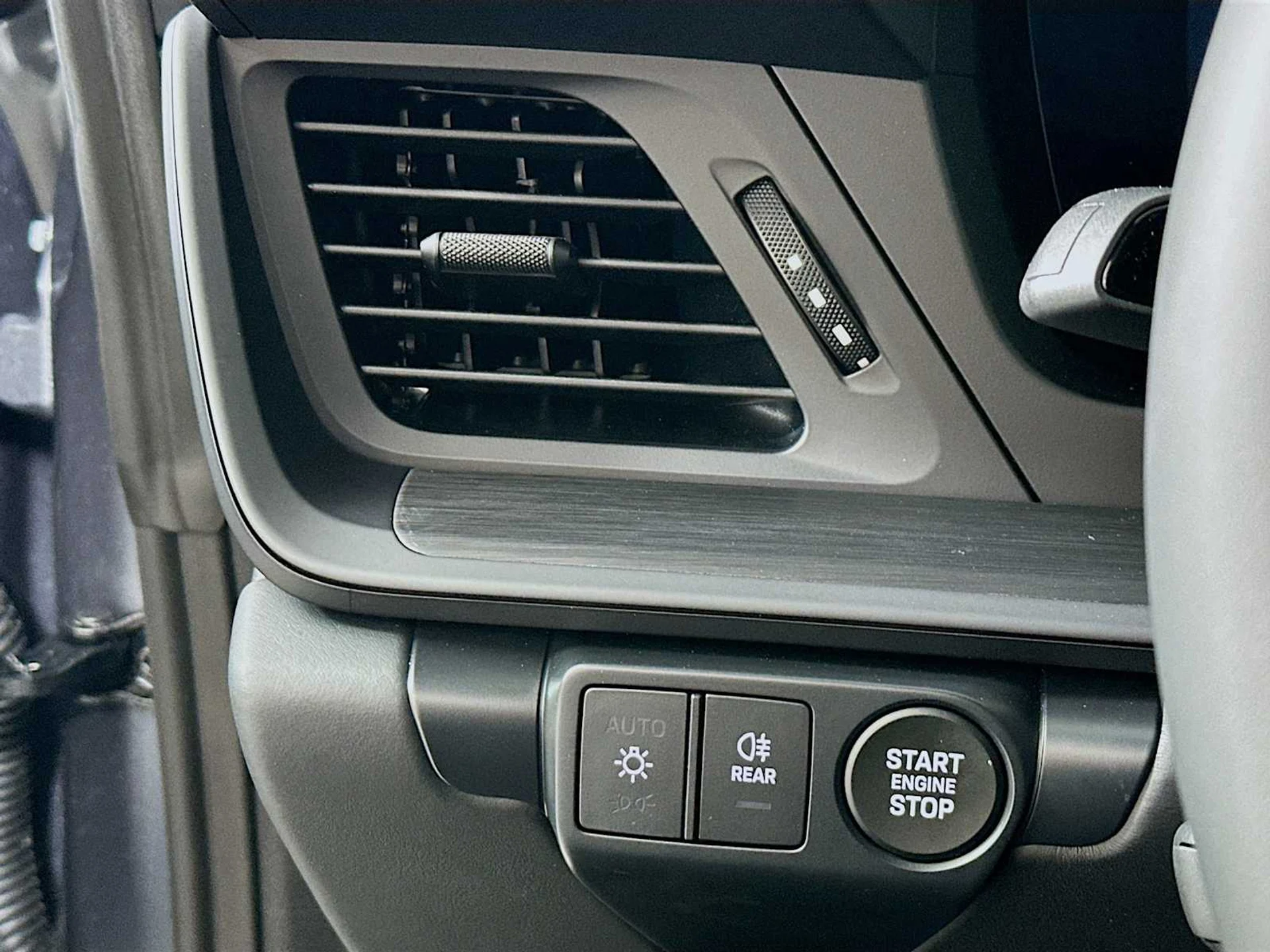 mph012_2928326881_f0642d1be516e2ba215471d45e7b90e8_c57fdb5478