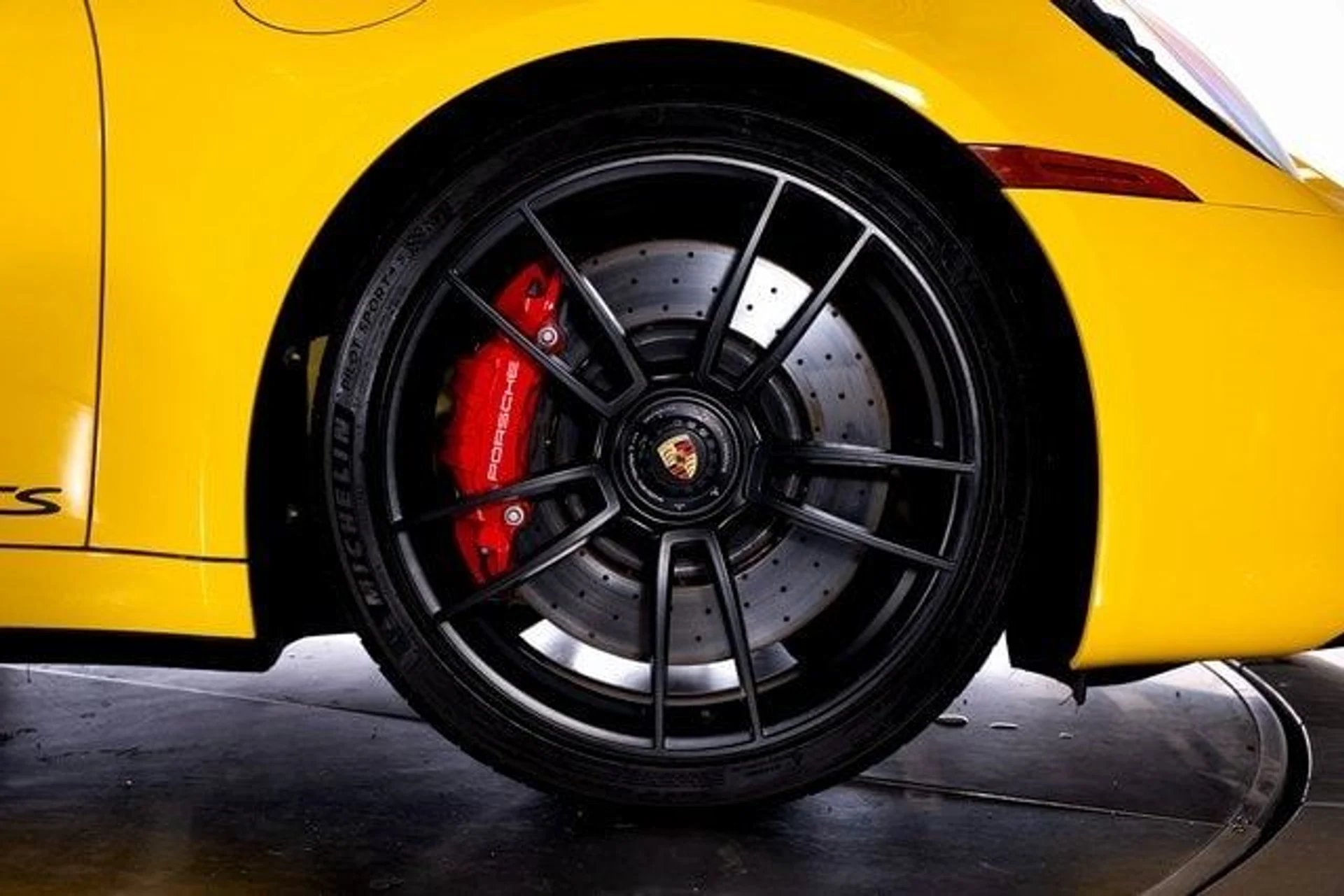 mph012_2942029046_98d323275742bf5a546b33cb874fd203x_d1ff991d68