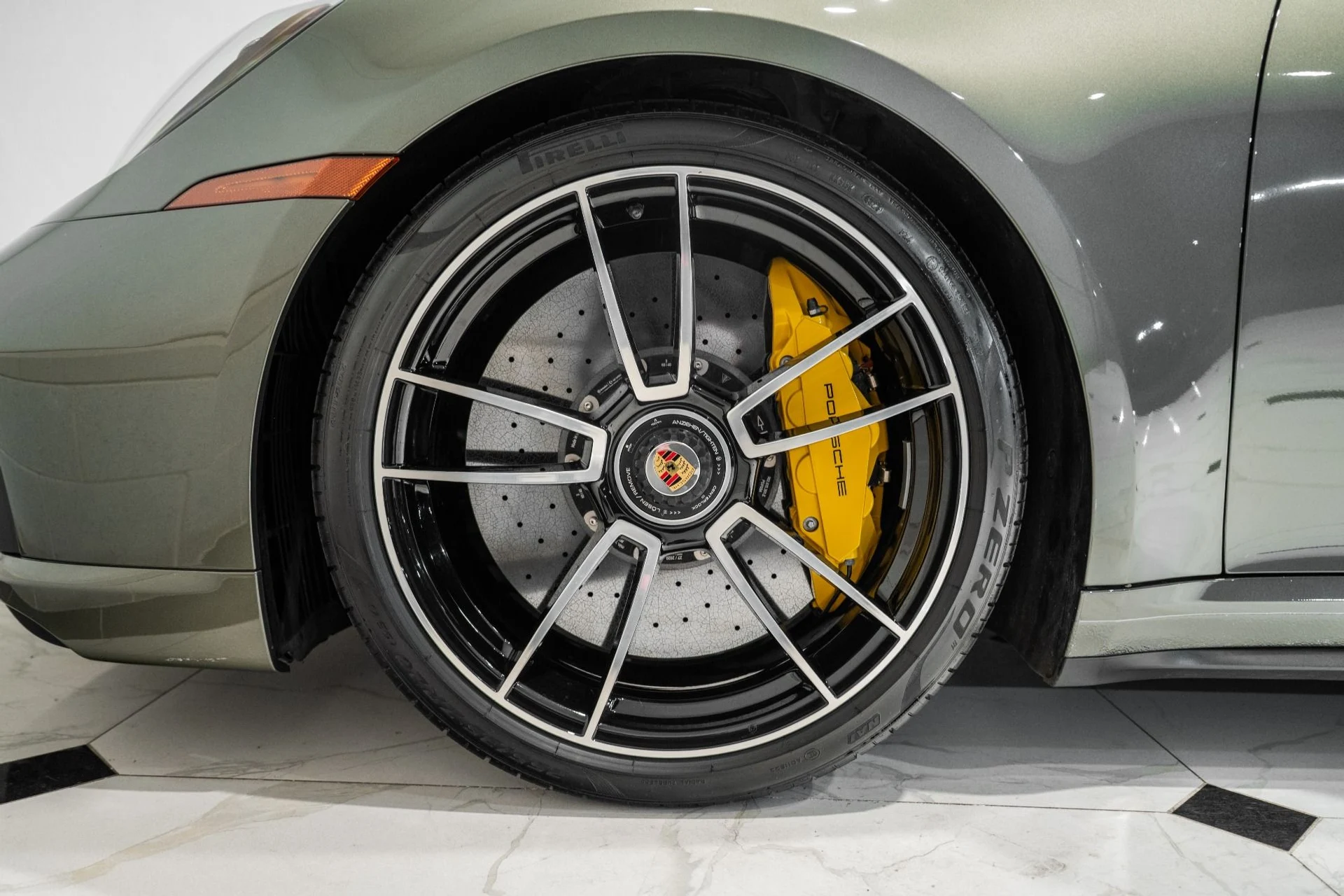 mph012_2949671739_Used_2021_Porsche_911_Turbo_S_1775321937_117a905de9