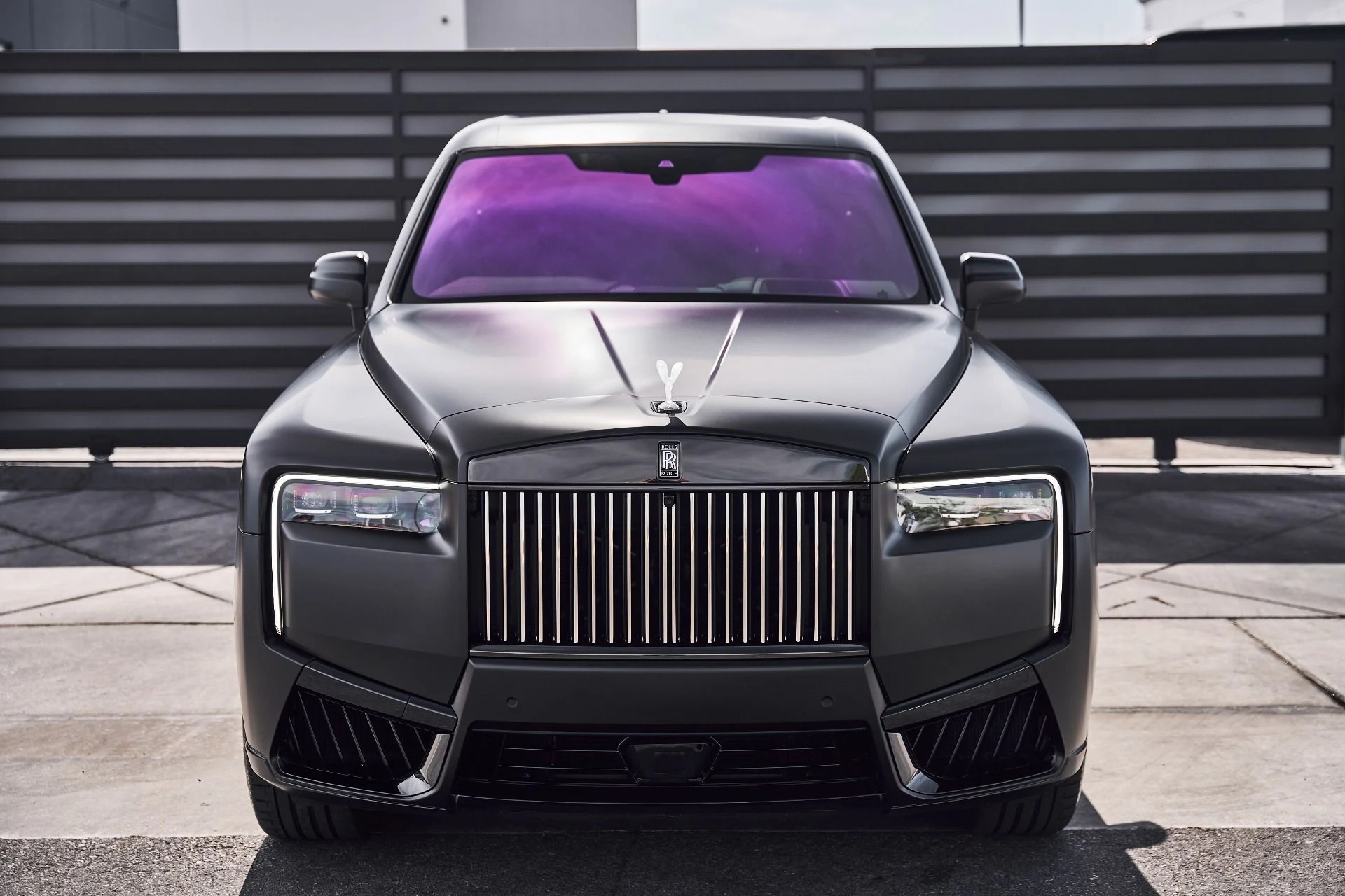 mph012_2963919080_Used_2026_Rolls_Royce_Cullinan_Black_Badge_1780601629_417971a95e
