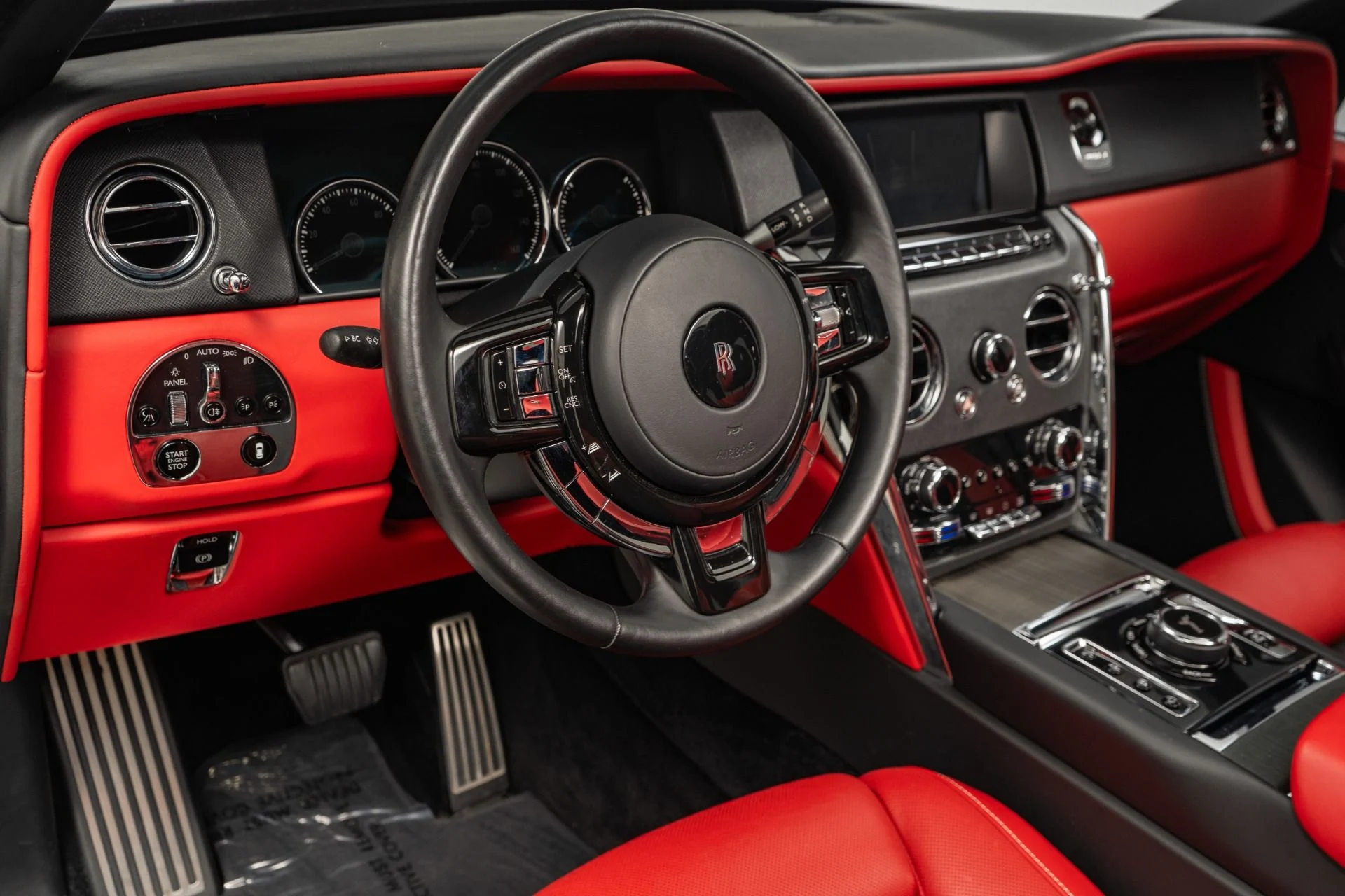 mph012_2968257233_Used_2020_Rolls_Royce_Cullinan_Two_Tone_Interior_Driver_Assistance_Systems_1780337352_be51eadacf