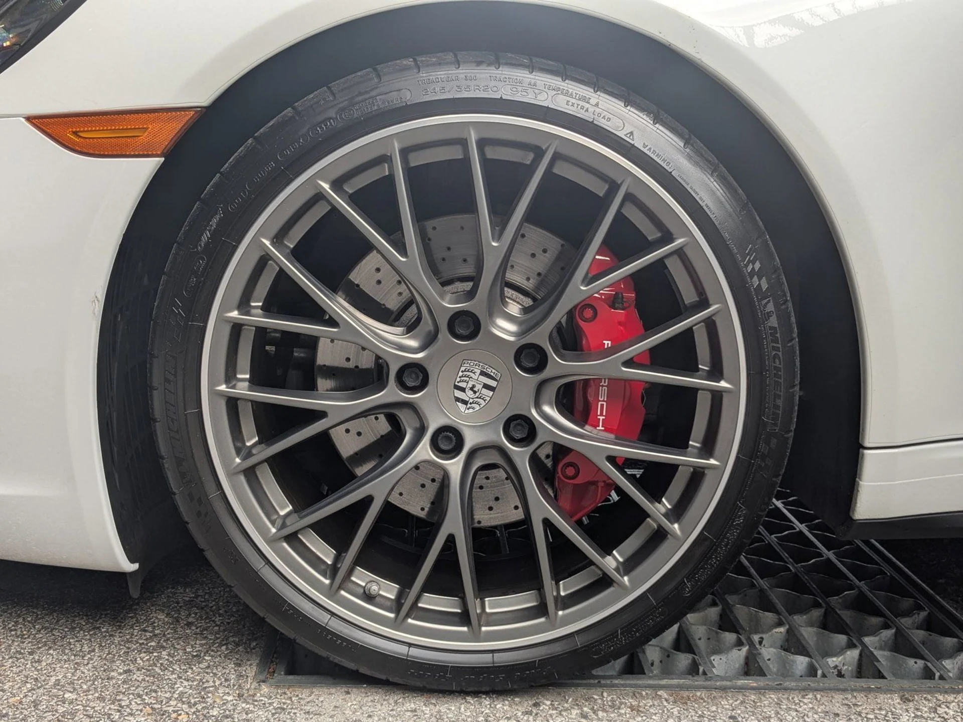 mph012_2968929446_1aae72db4e3e51d41026a9920b20bd01x_f9cf89e043