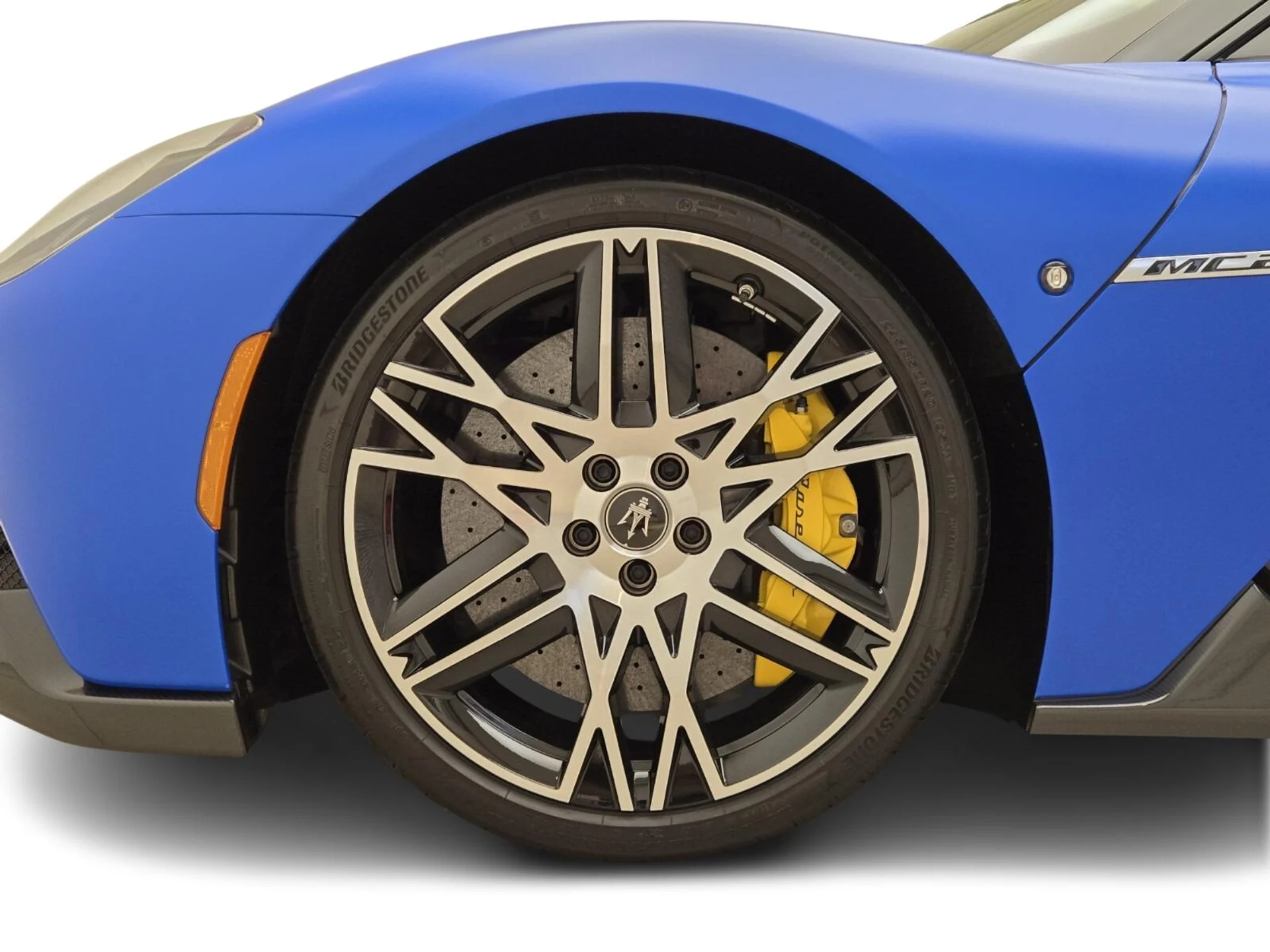 mph012_2974291138_Used_2023_Maserati_MC_20_1765004034_0ae96690e6