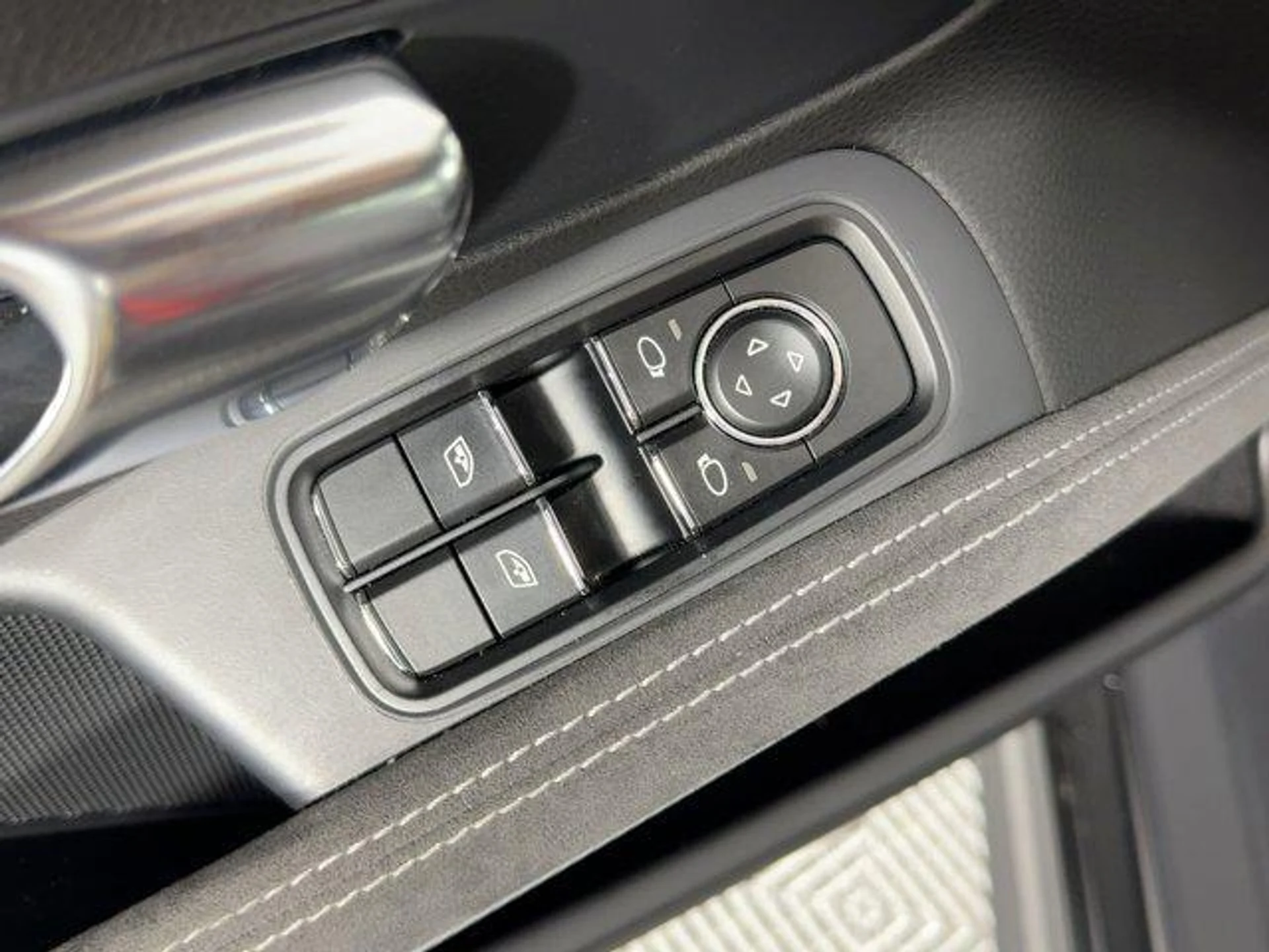 mph012_2978773242_cowfk5_V_Pu_B_Rp_C1_K_Hum2_R0z_W_Ih0_80e8472ab8