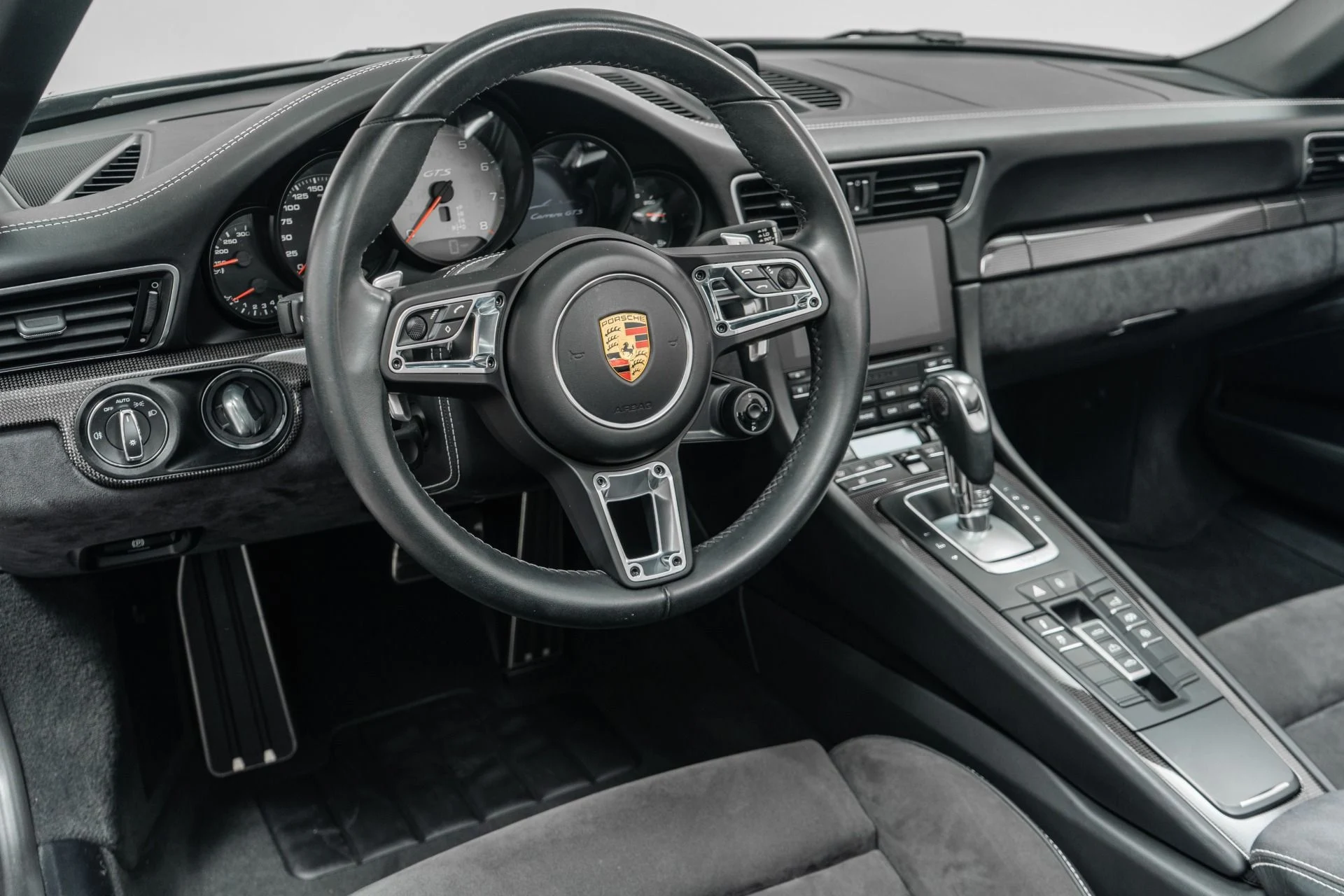 mph012_2979516997_Used_2019_Porsche_911_Carrera_GTS_Premium_Package_Plus_18_Way_Adaptive_Sports_Seats_1777924829_3e1ef6068b