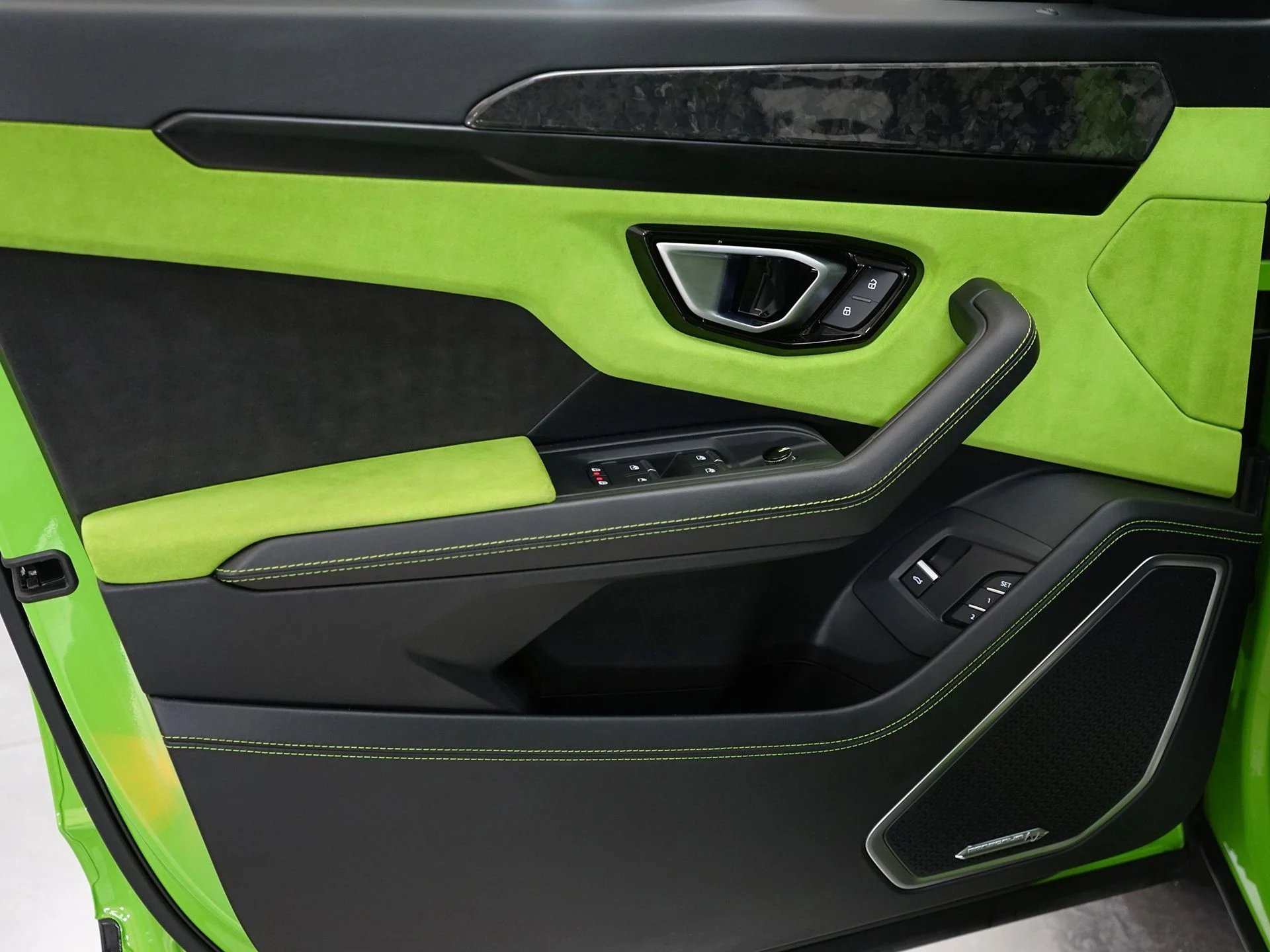 mph012_2980842511_da0ae277743b0b6e063b3adf1a69c40fx_64610d0770