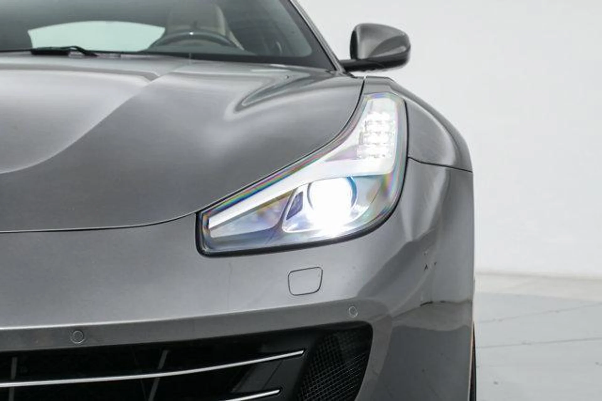 mph012_2984965074_z_CO_Sa2_AB_Apiz_p_Vm0qb_SM_01_T_Gl0_87e0a184ce