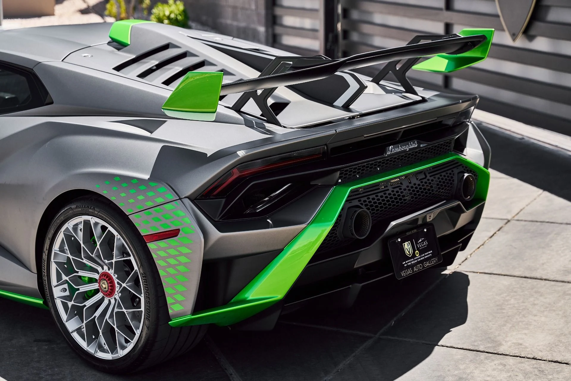 mph012_2985182658_Used_2023_Lamborghini_Huracan_STO_Base_1784576230_7112b0fef8